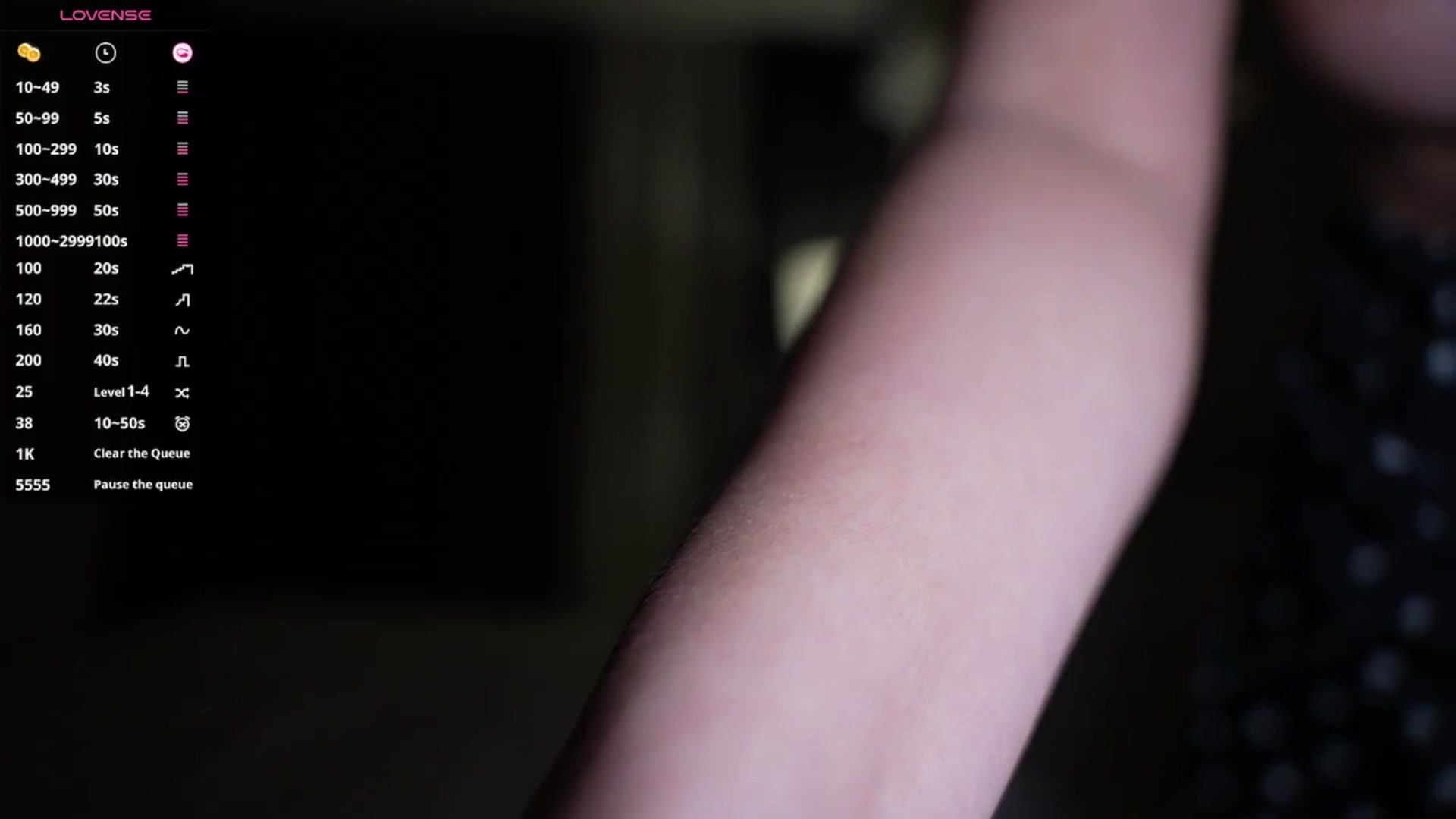 Gallery image thumbnail from Catch_Me's myfreecams stream on, 08/22/2025, 21:01 image 4 of 20