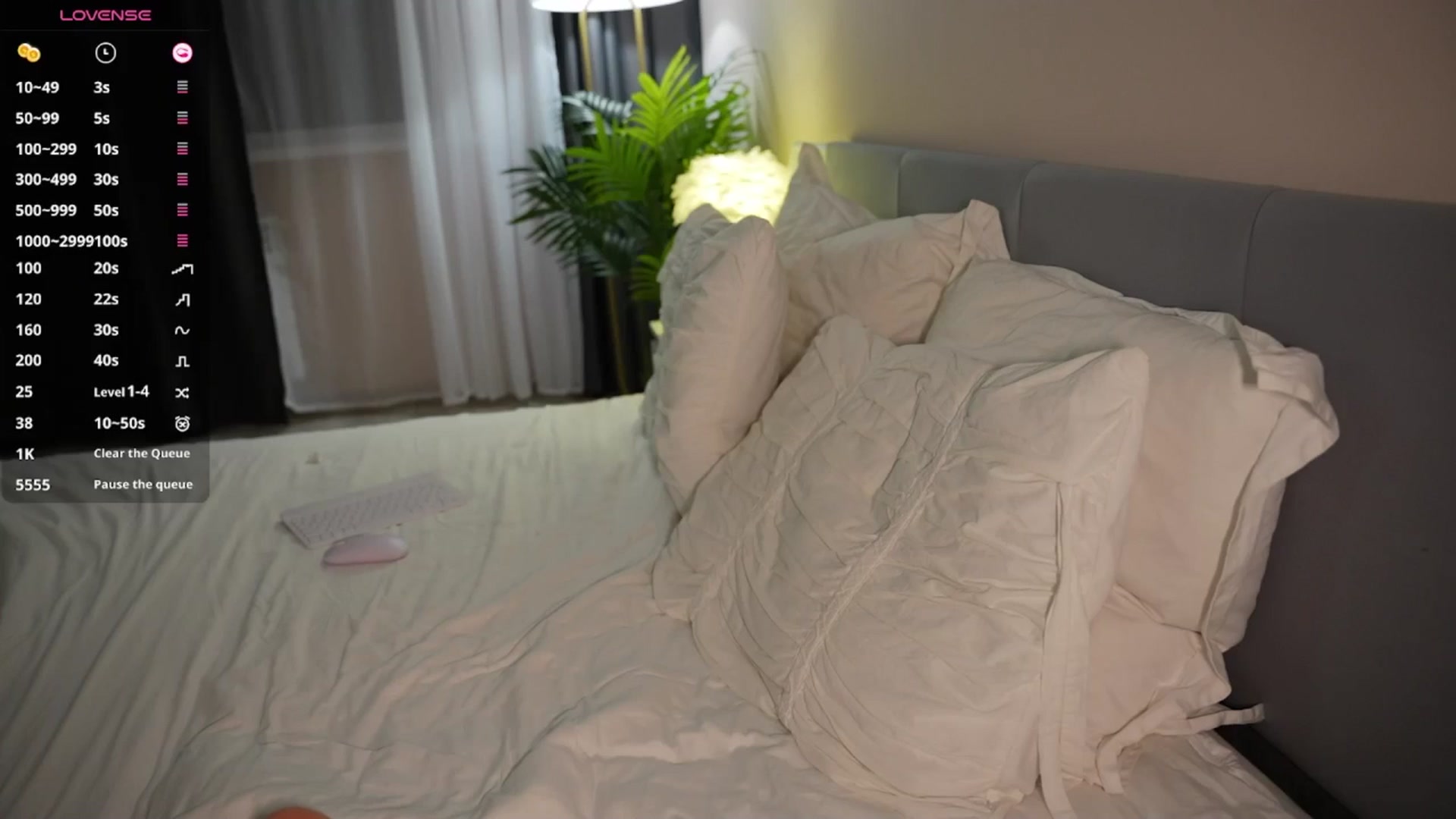 Gallery image thumbnail from Catch_Me's myfreecams stream on, 08/31/2025, 20:53 image 8 of 20