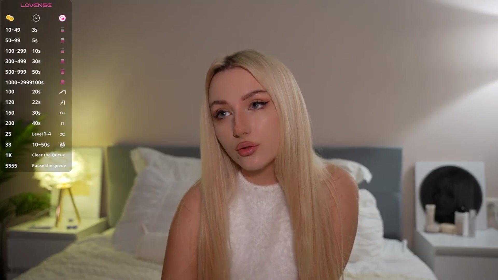 Gallery image thumbnail from Catch_Me's myfreecams stream on, 09/23/2025, 18:32 image 10 of 20