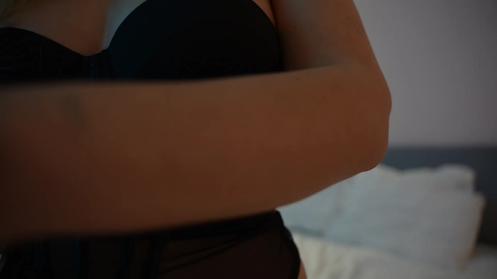 Gallery image thumbnail from Catch_Me's myfreecams stream on, 09/29/2025, 19:30 image 19 of 20