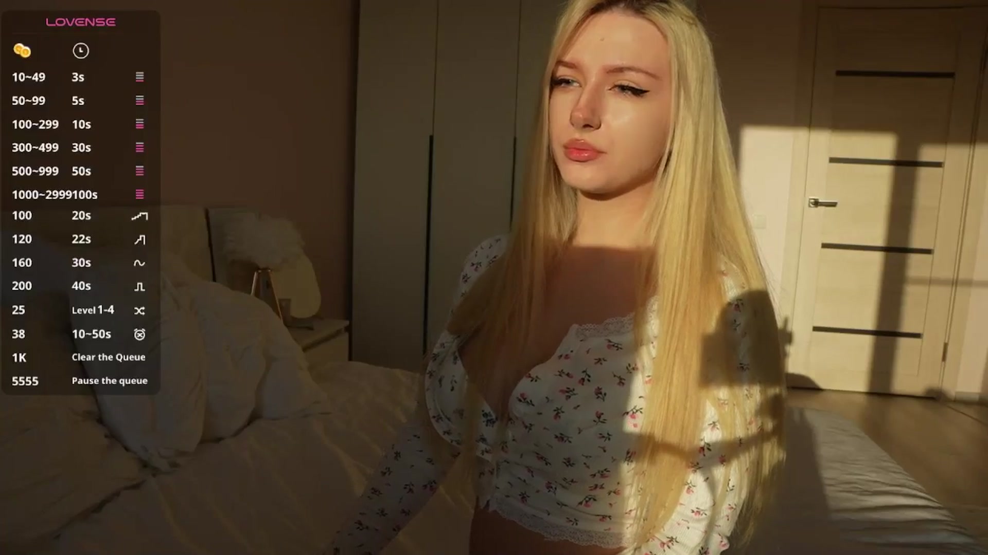 Gallery image thumbnail from Catch_Me's myfreecams stream on, 10/07/2025, 12:43 image 17 of 20