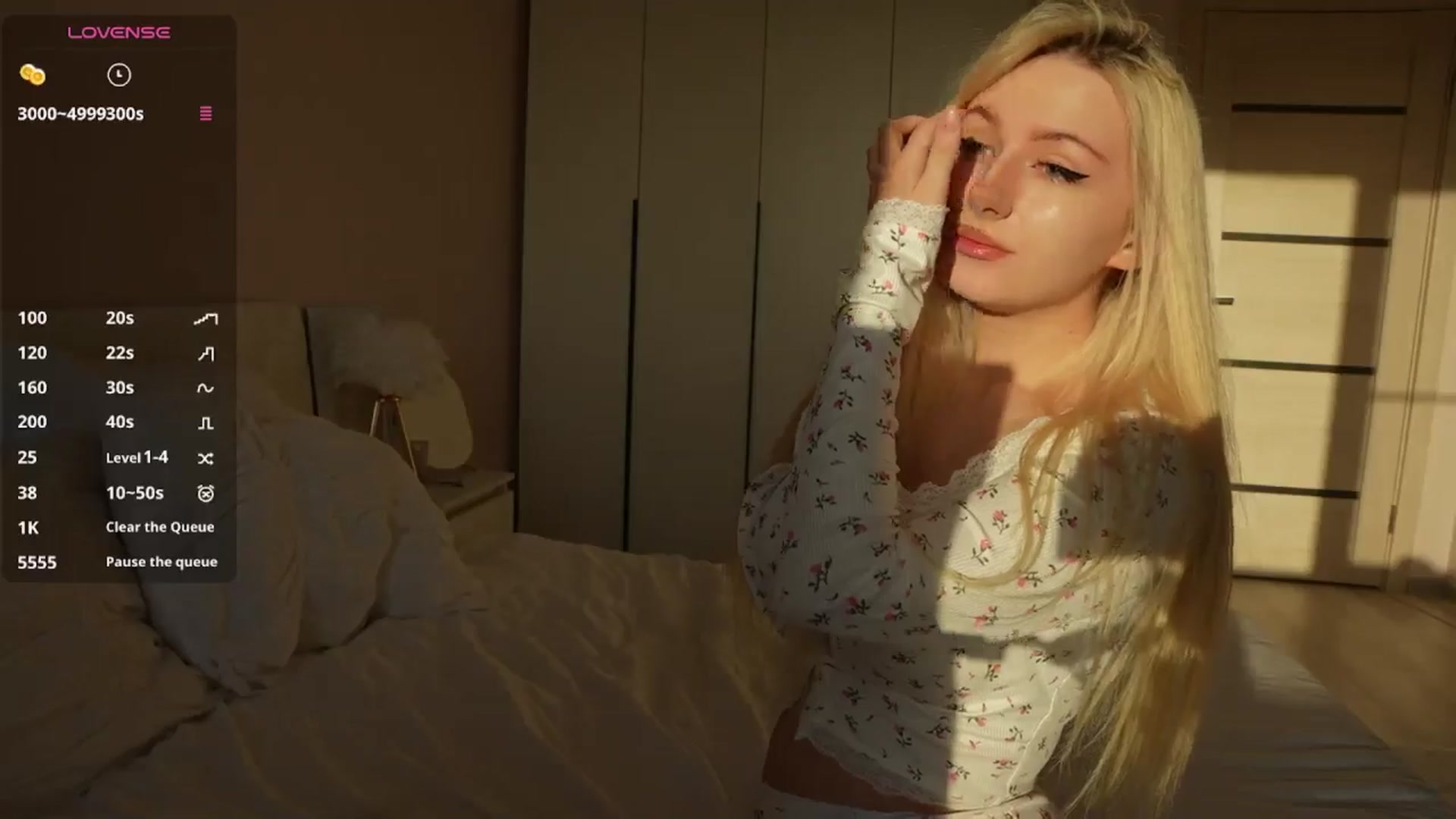 Gallery image thumbnail from Catch_Me's myfreecams stream on, 10/07/2025, 13:00 image 4 of 20