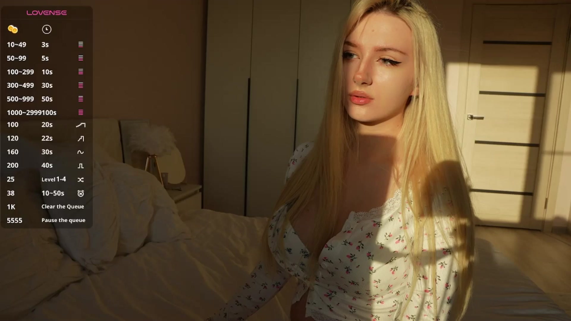 Gallery image thumbnail from Catch_Me's myfreecams stream on, 10/07/2025, 13:00 image 7 of 20