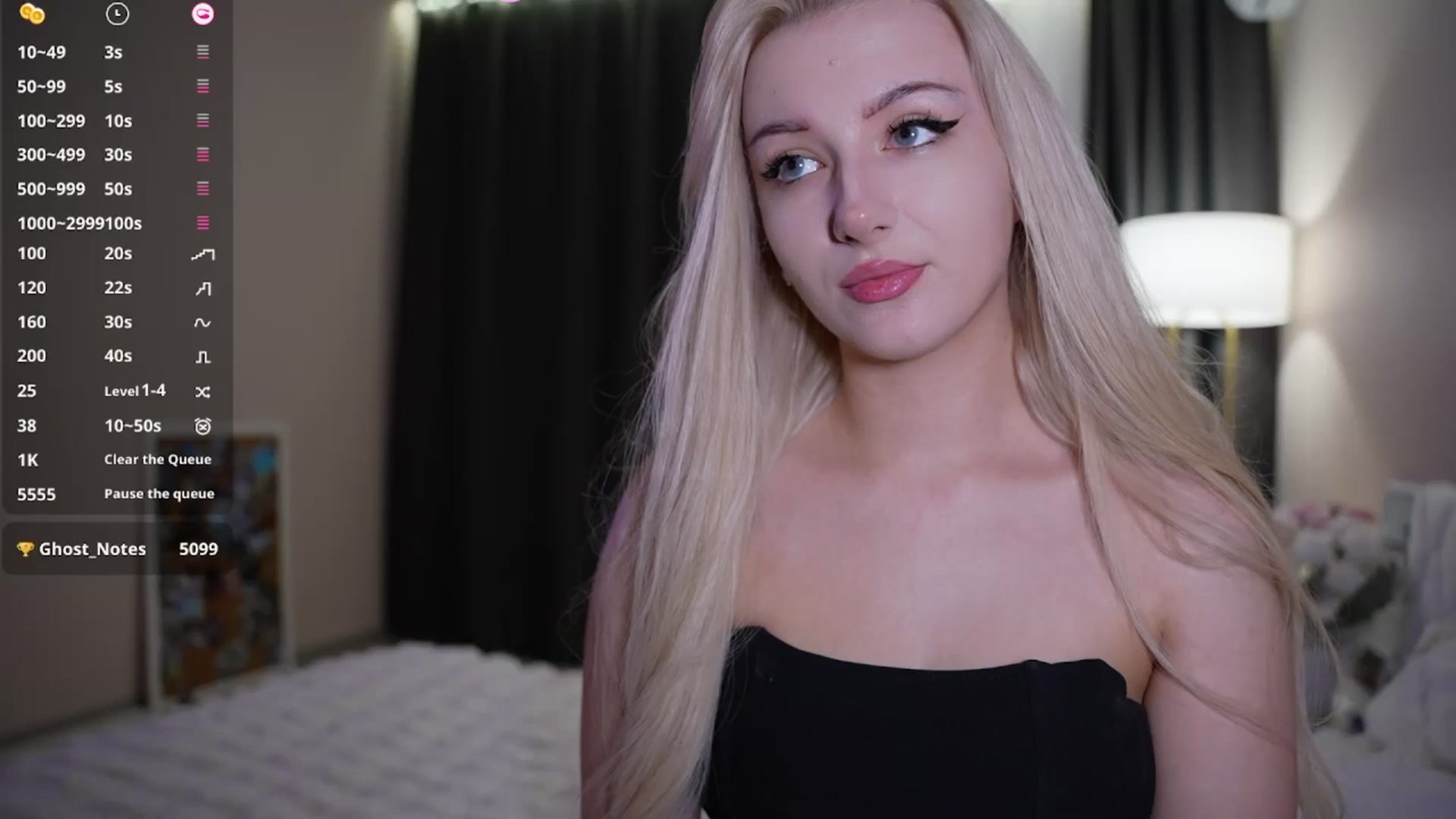 Gallery image thumbnail from Catch_Me's myfreecams stream on, 10/27/2025, 20:14 image 1 of 20
