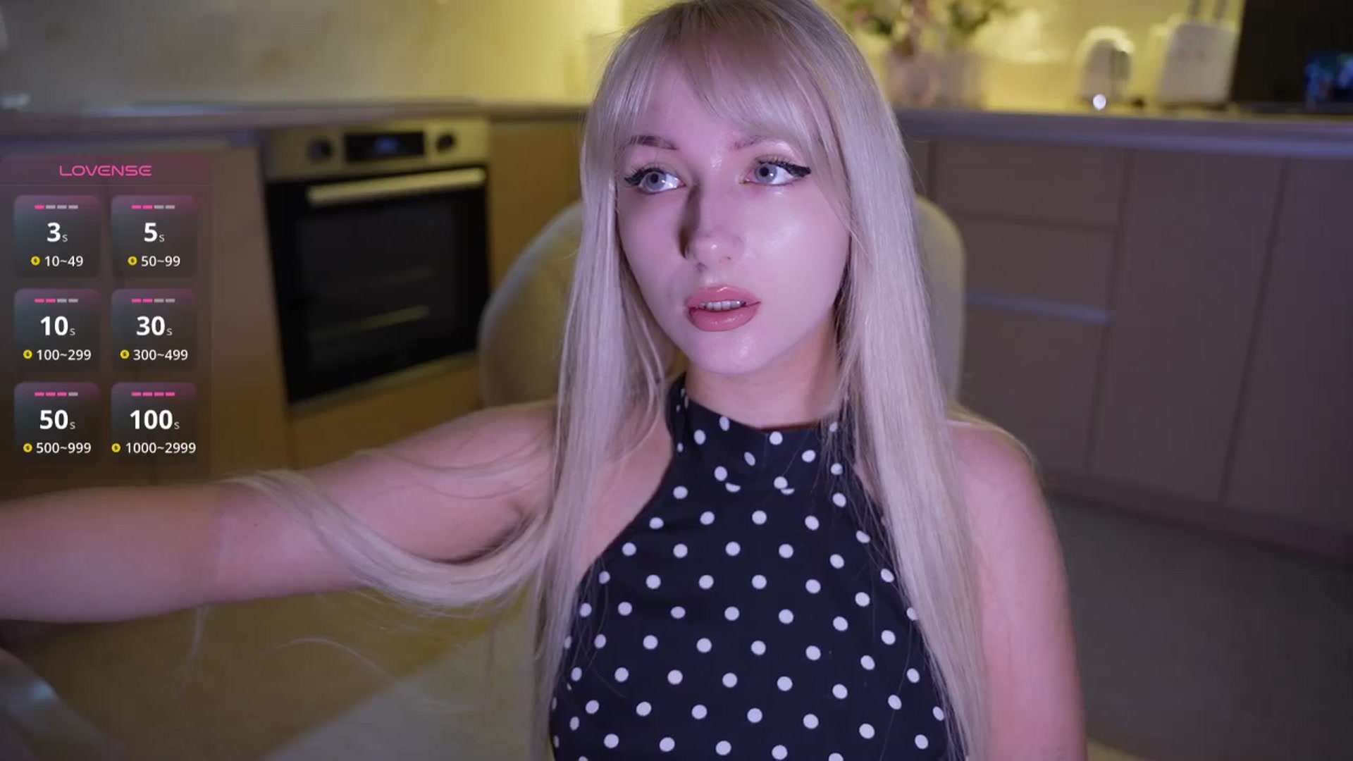 Gallery image thumbnail from Catch_Me's myfreecams stream on, 11/01/2025, 19:54 image 13 of 20