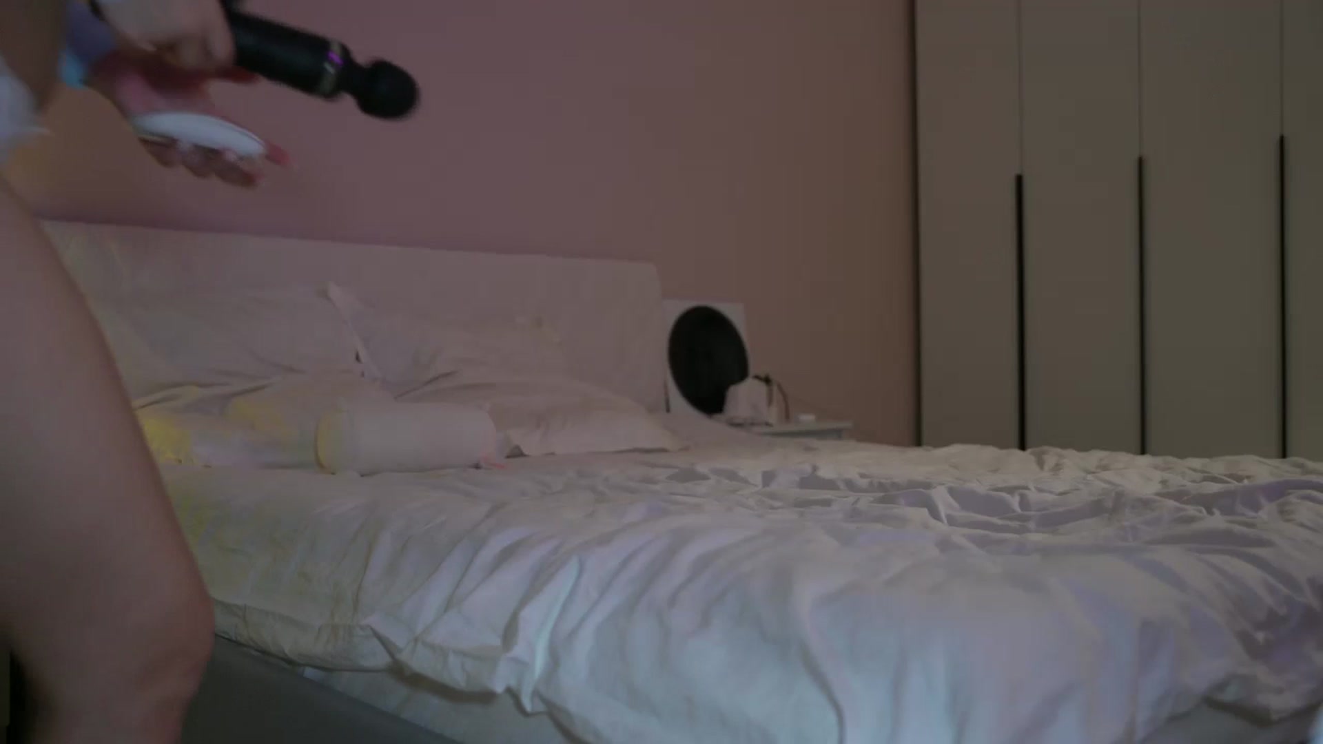 Gallery image thumbnail from Catch_Me's myfreecams stream on, 11/20/2025, 19:58 image 19 of 20