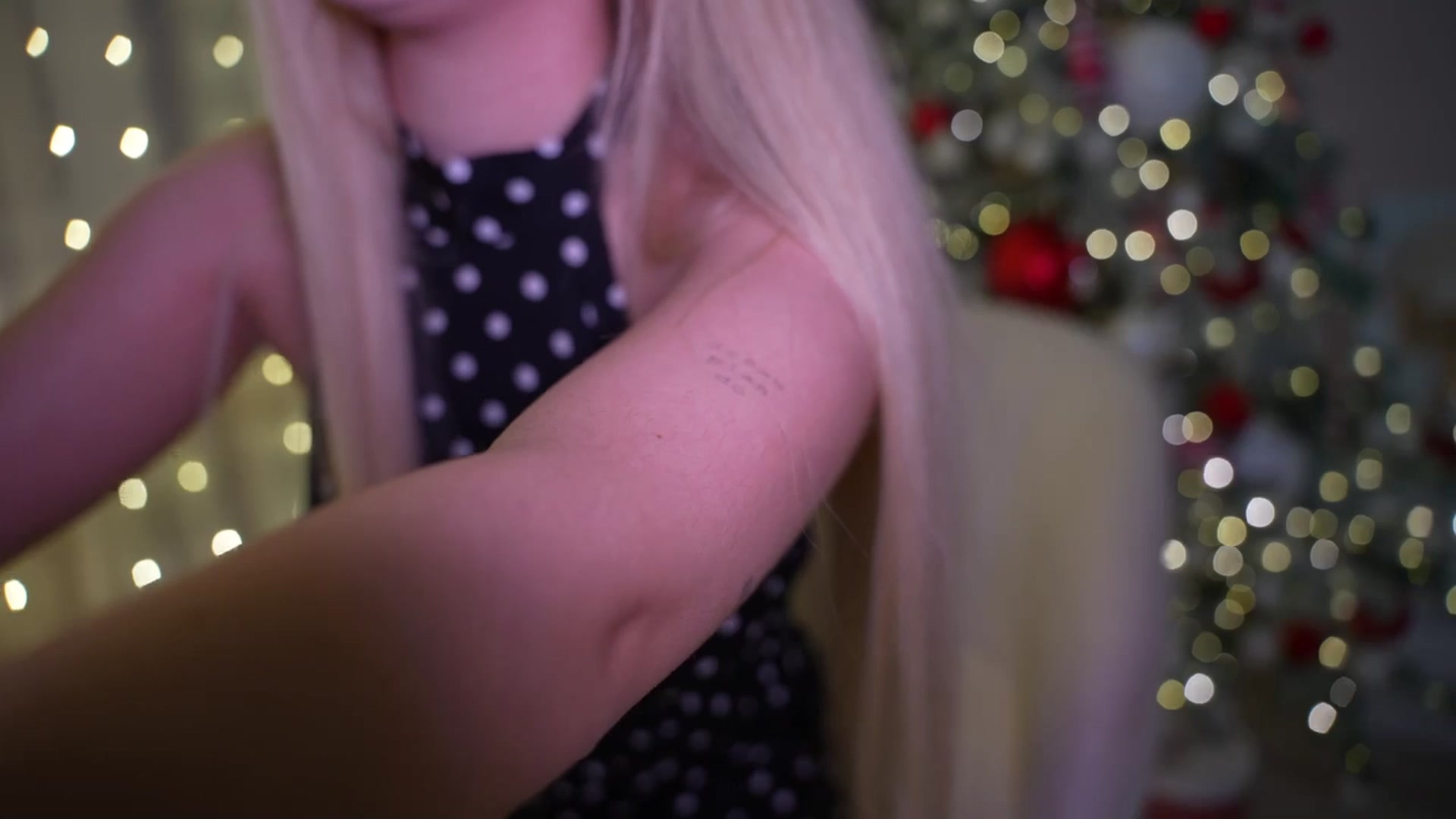 Gallery image thumbnail from Catch_Me's myfreecams stream on, 12/12/2025, 20:11 image 3 of 20