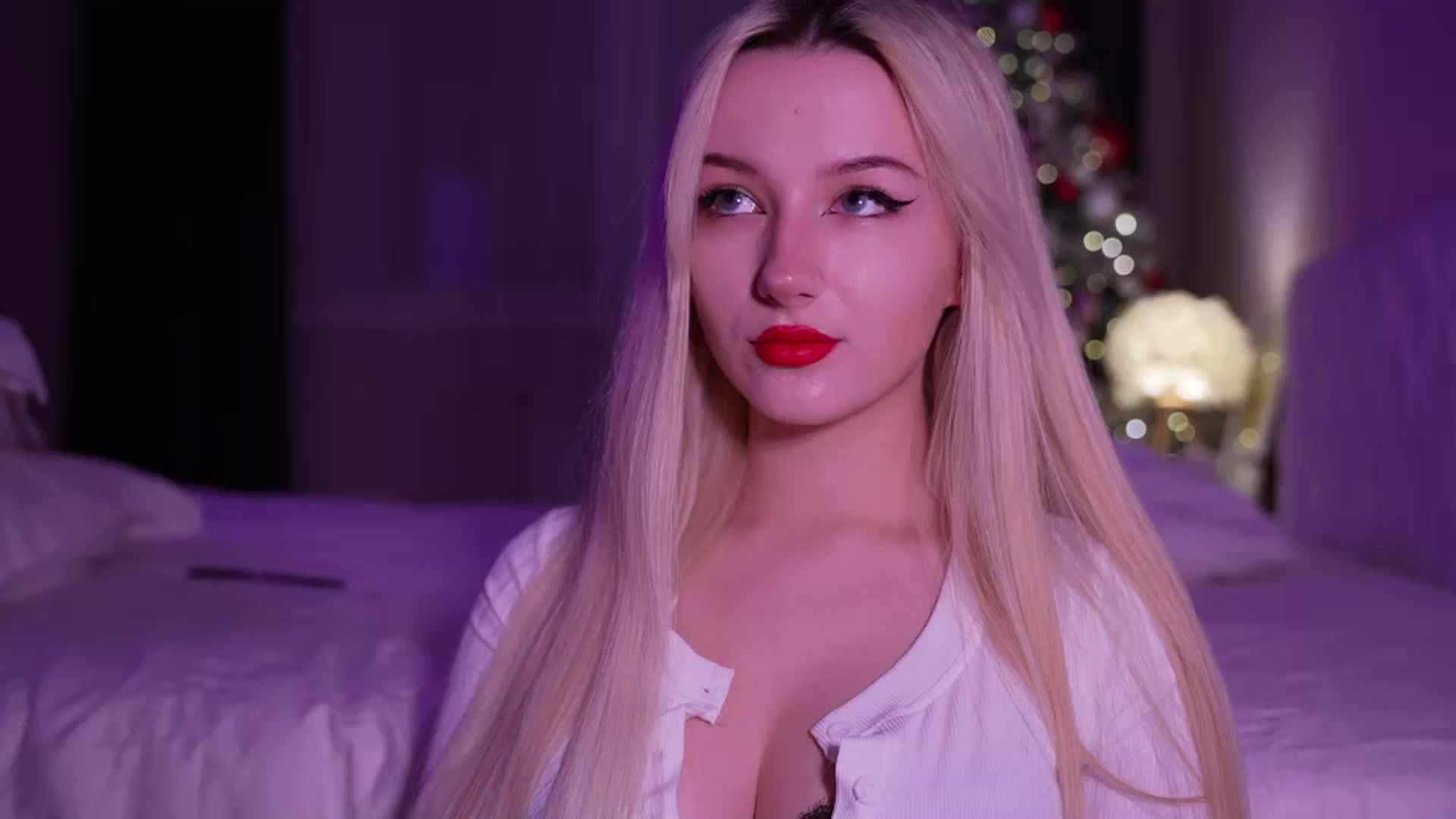 Gallery image thumbnail from Catch_Me's myfreecams stream on, 01/11/2026, 17:28 image 1 of 20