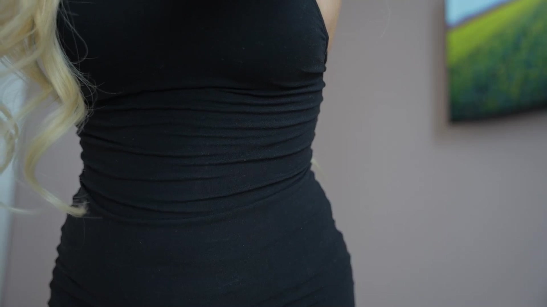 Gallery image thumbnail from Catch_Me's myfreecams stream on, 02/16/2026, 08:19 image 17 of 20
