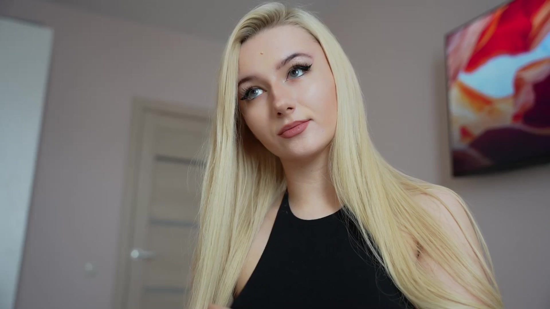 Gallery image thumbnail from Catch_Me's myfreecams stream on, 02/16/2026, 08:19 image 2 of 20