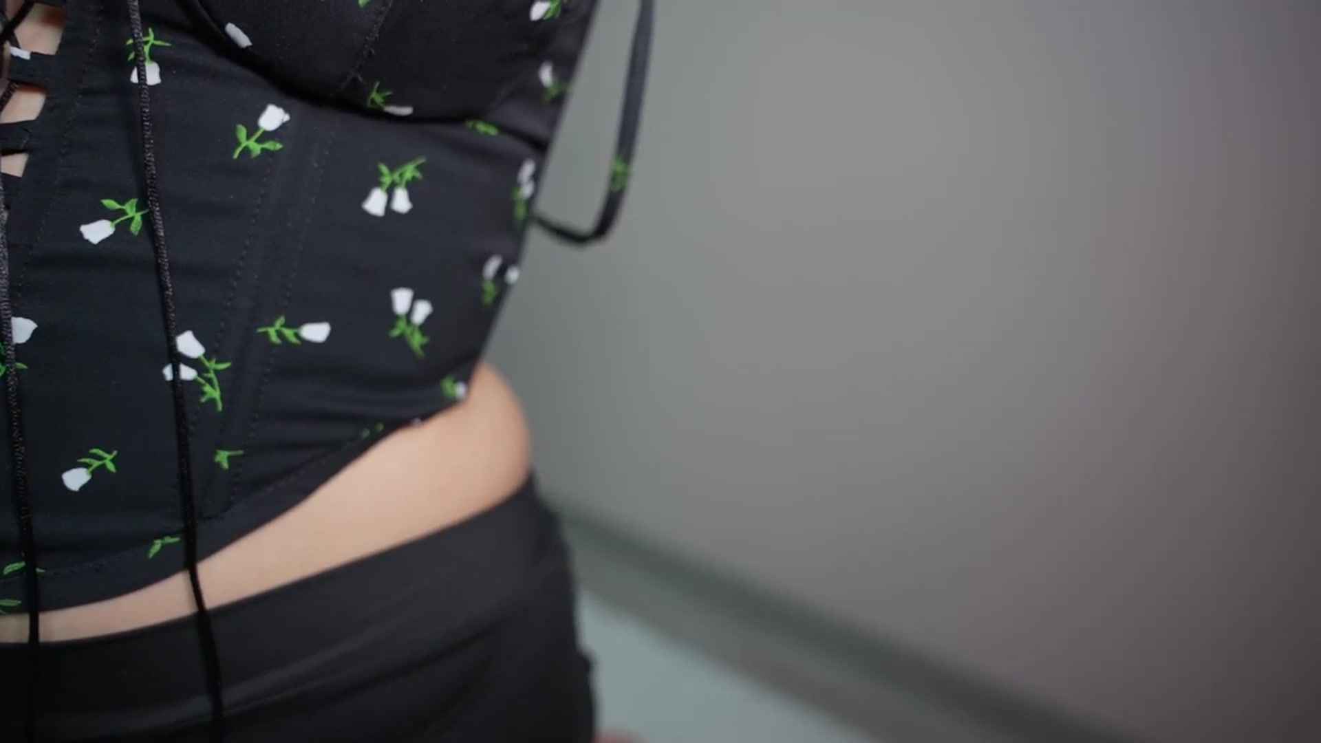 Gallery image thumbnail from Catch_Me's myfreecams stream on, 04/08/2026, 15:23 image 9 of 20