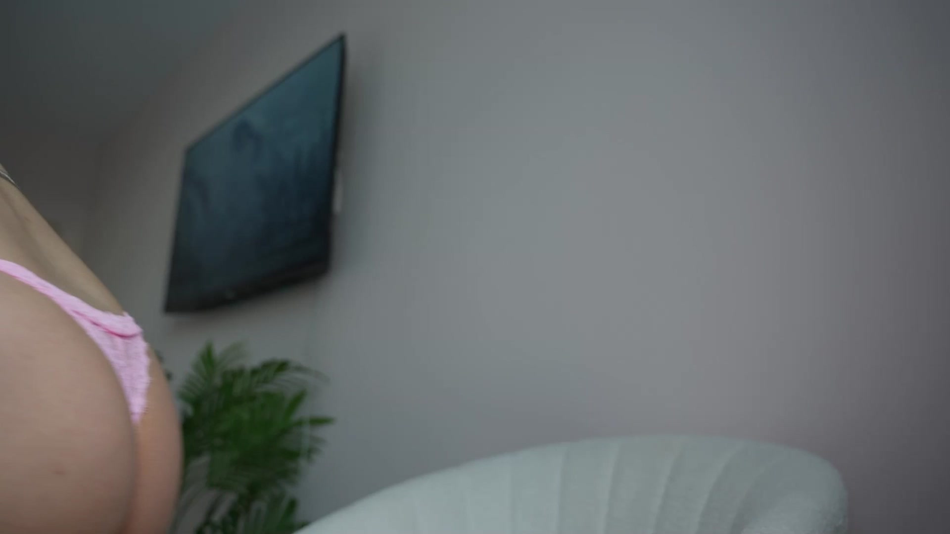 Gallery image thumbnail from Catch_Me's myfreecams stream on, 04/14/2026, 14:23 image 2 of 20