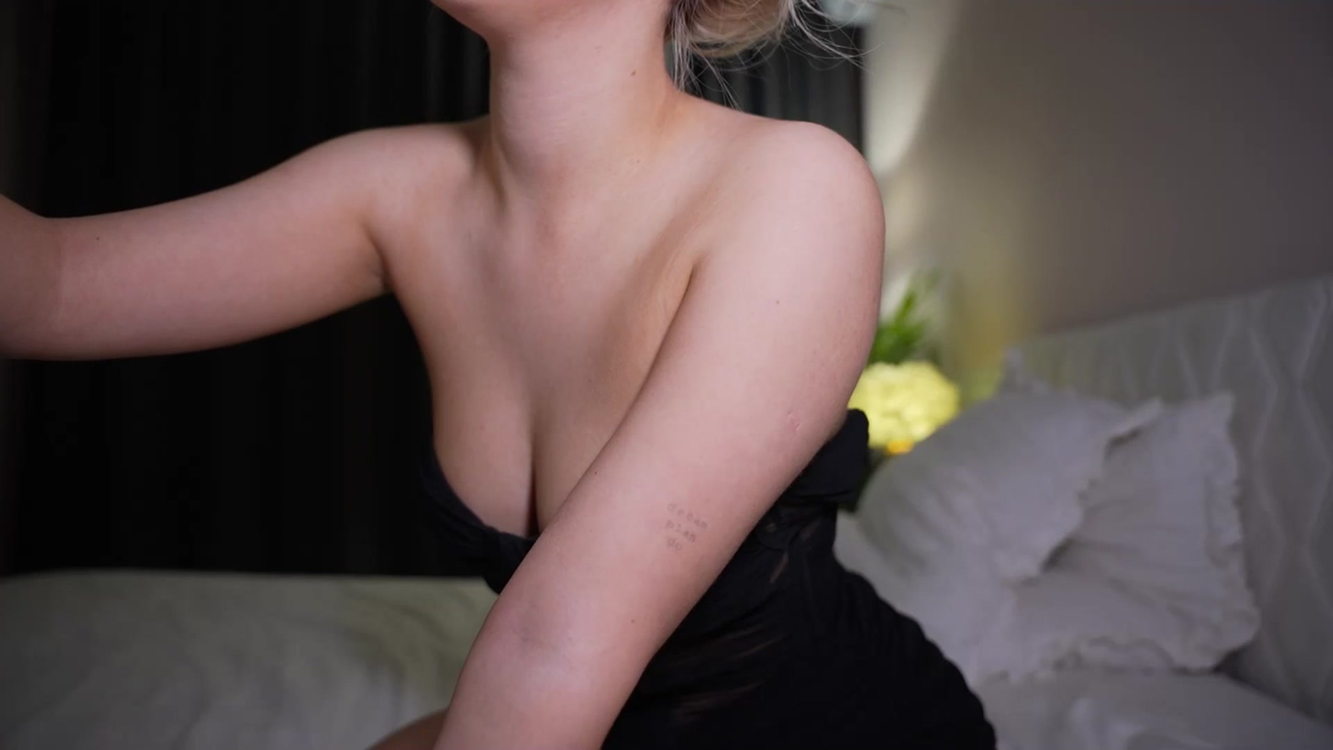 Gallery image thumbnail from Catch_Me's myfreecams stream on, 04/26/2026, 23:25 image 8 of 20