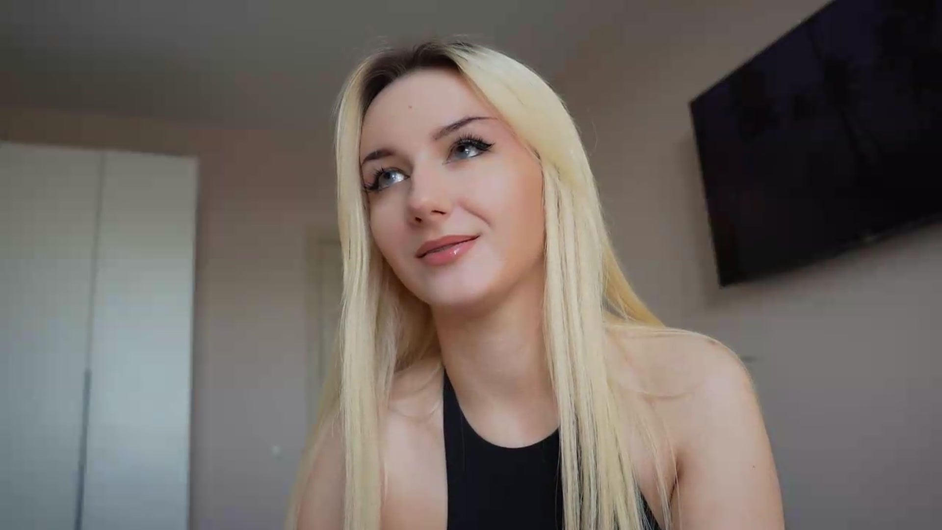 Gallery image thumbnail from Catch_Me's myfreecams stream on, 06/02/2026, 14:56 image 2 of 20