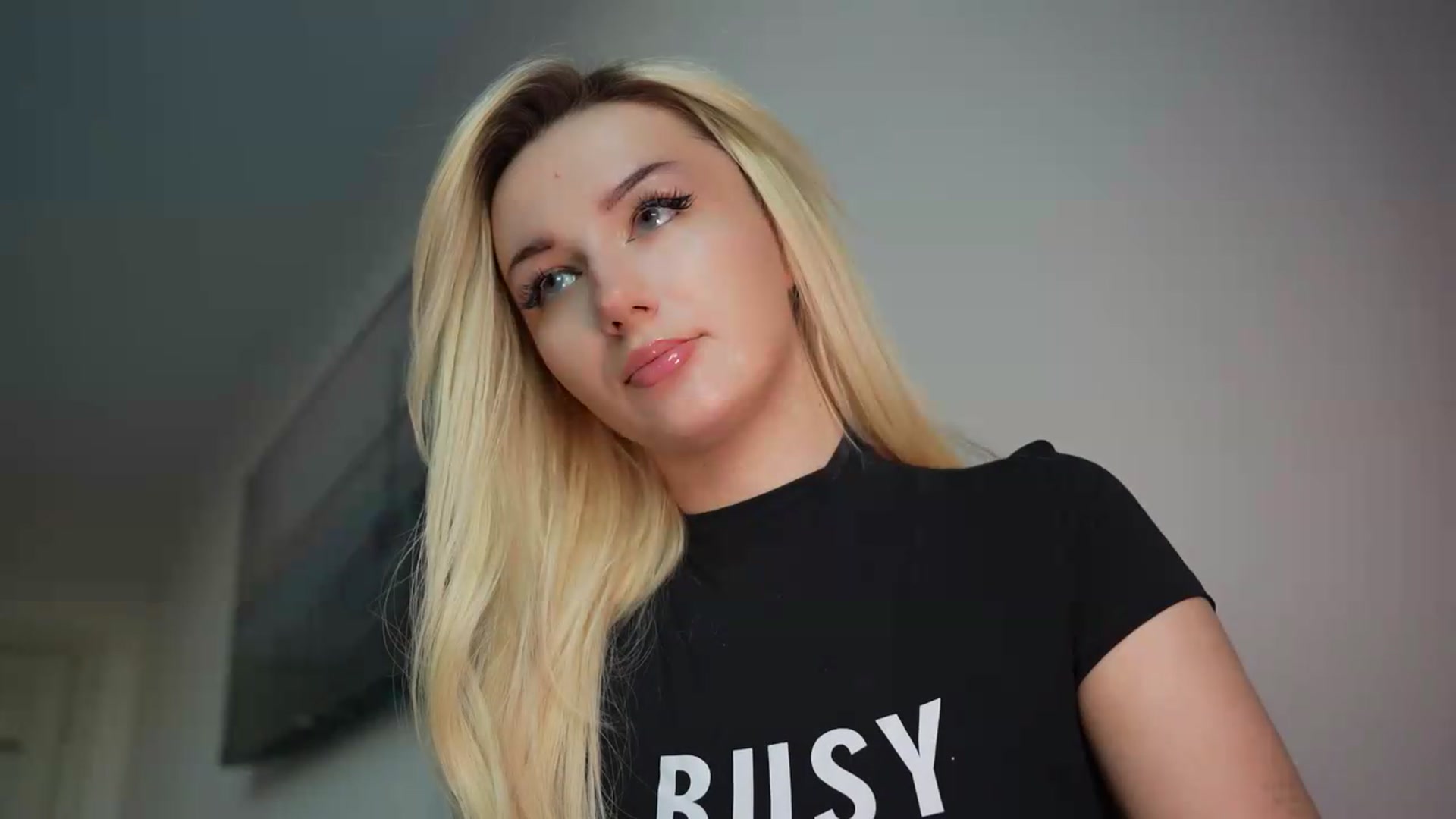 Gallery image thumbnail from Catch_Me's myfreecams stream on, 06/03/2026, 16:09 image 2 of 20