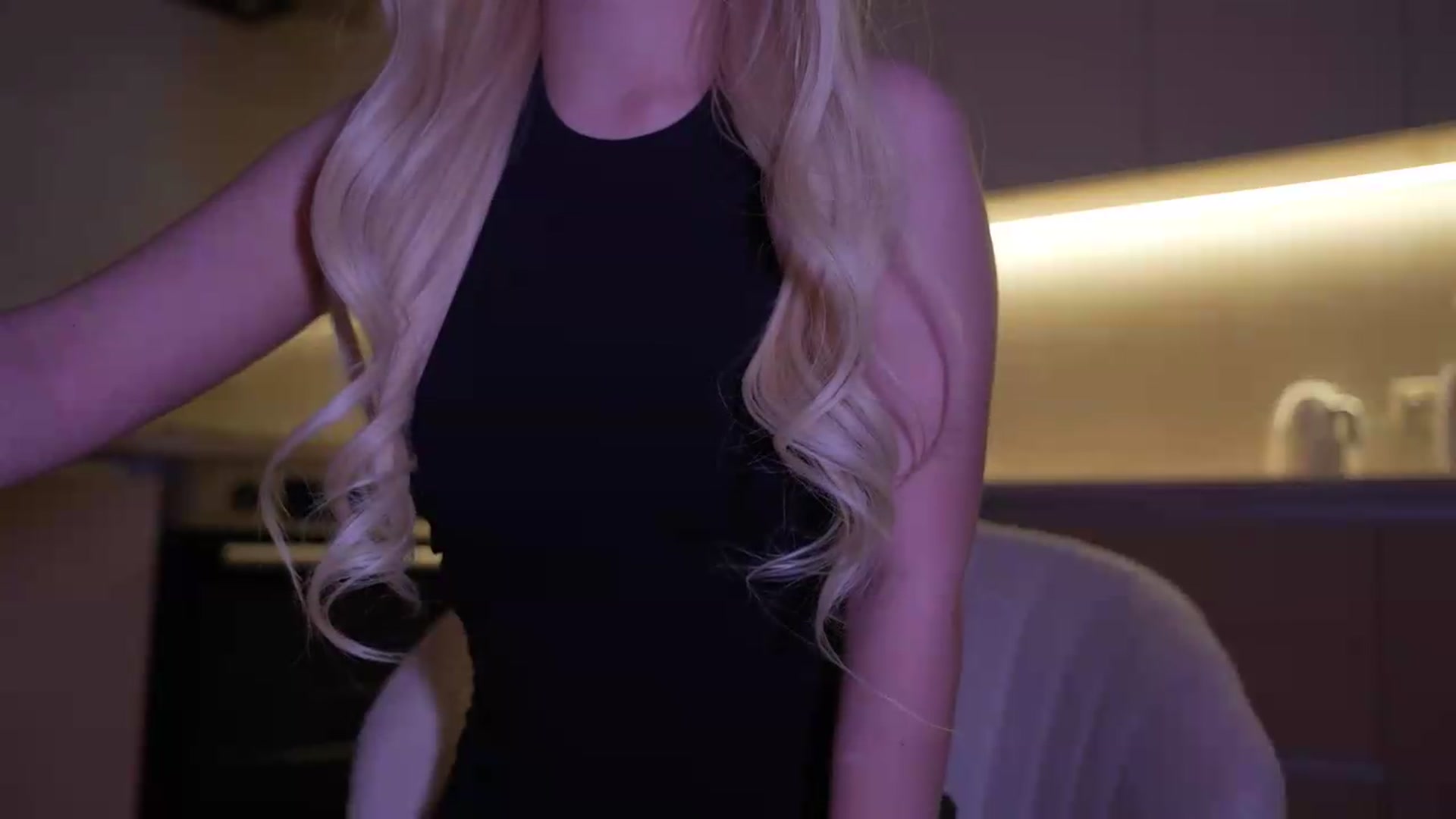 Gallery image thumbnail from Catch_Me's myfreecams stream on, 06/03/2026, 22:27 image 3 of 20