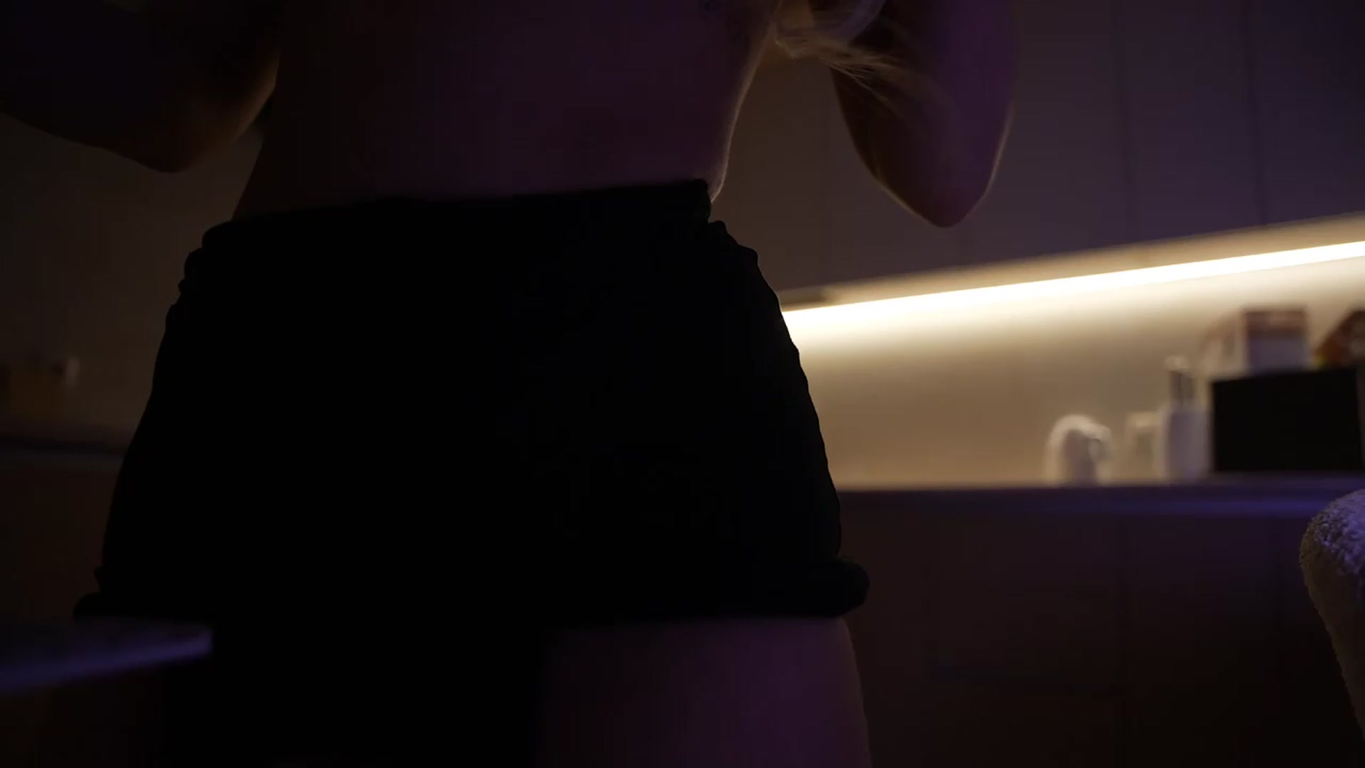 Gallery image thumbnail from Catch_Me's myfreecams stream on, 06/03/2026, 23:38 image 10 of 20