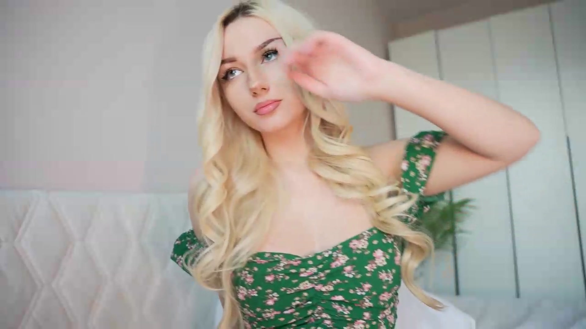 Gallery image thumbnail from Catch_Me's myfreecams stream on, 07/29/2026, 15:46 image 20 of 20