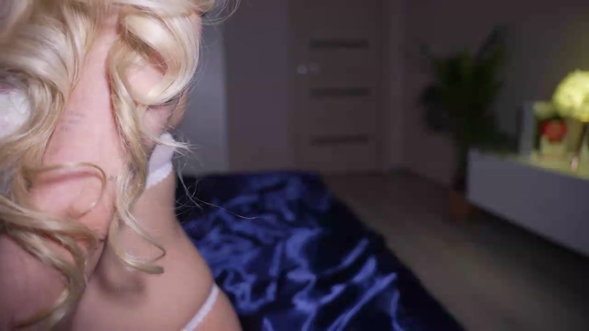 Gallery image thumbnail from Catch_Me's myfreecams stream on, 08/08/2026, 17:03 image 20 of 20
