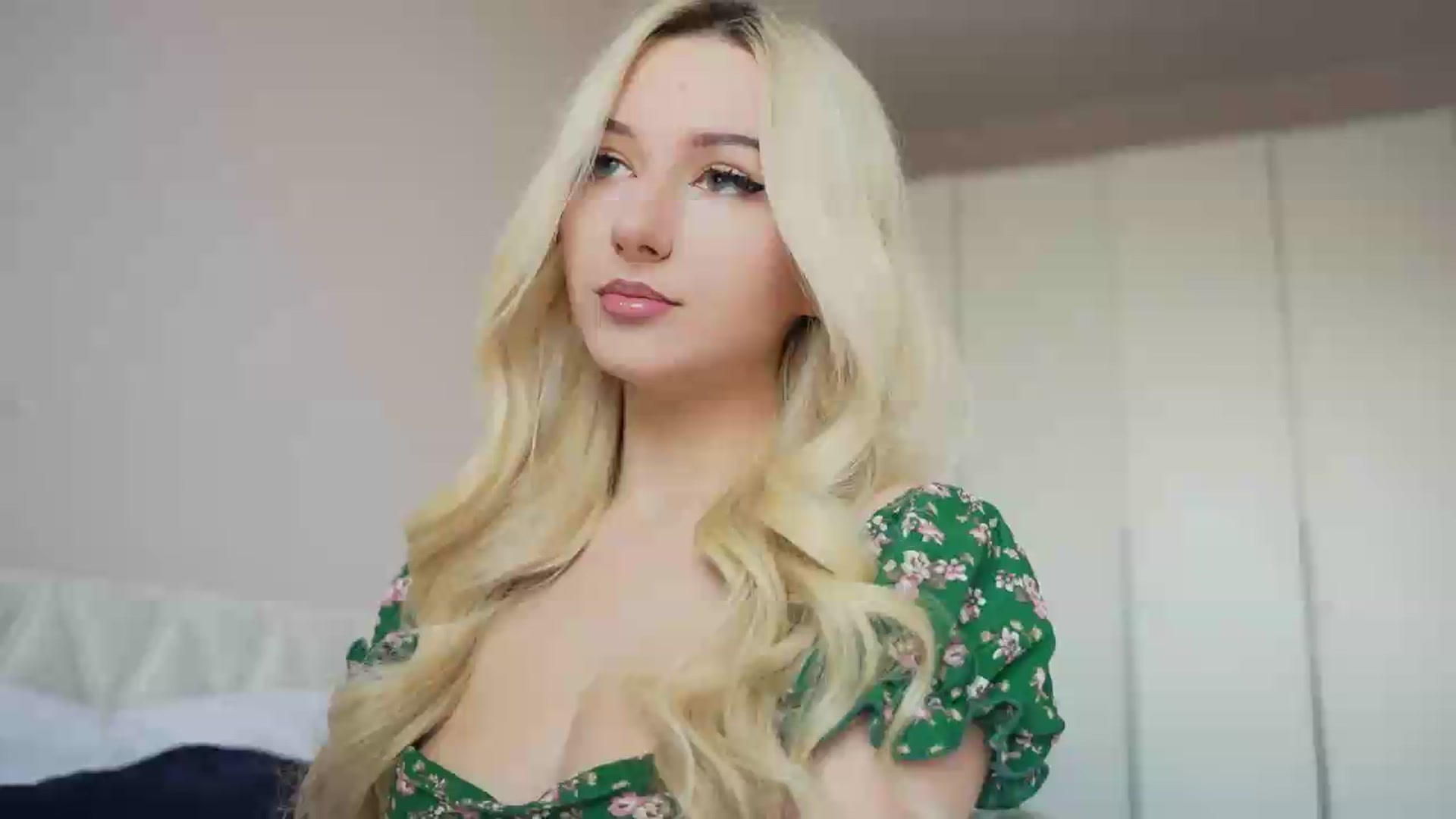 Gallery image thumbnail from Catch_Me's myfreecams stream on, 08/09/2026, 15:16 image 1 of 20