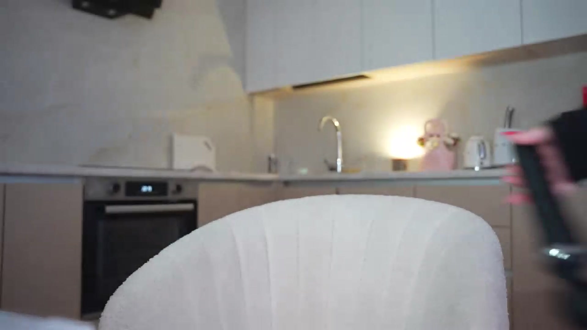 Gallery image thumbnail from Catch_Me's myfreecams stream on, 09/17/2026, 03:04 image 4 of 20