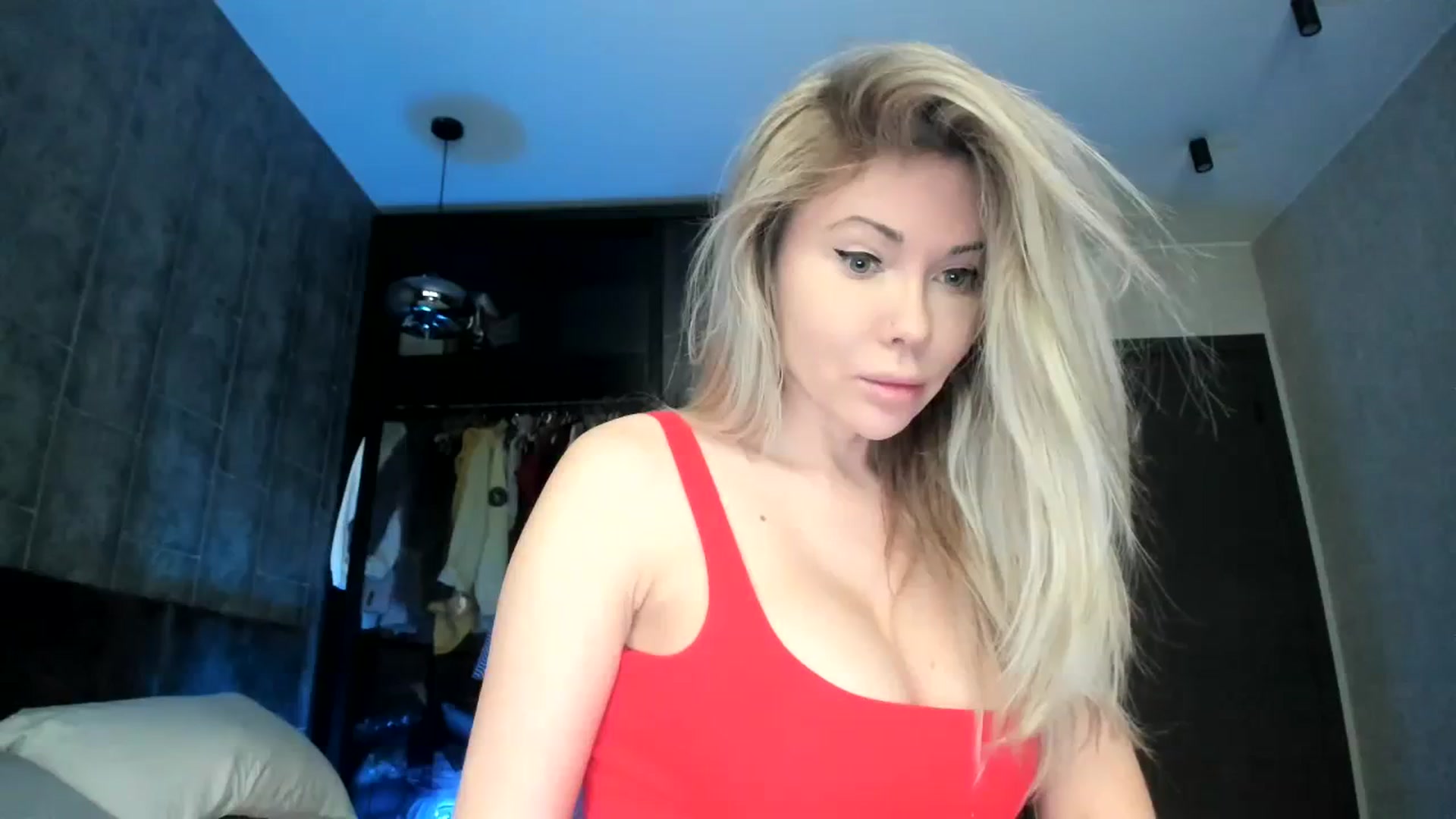 Gallery image thumbnail from Catch_me_'s myfreecams stream on, 10/07/2023, 06:54 image 1 of 20