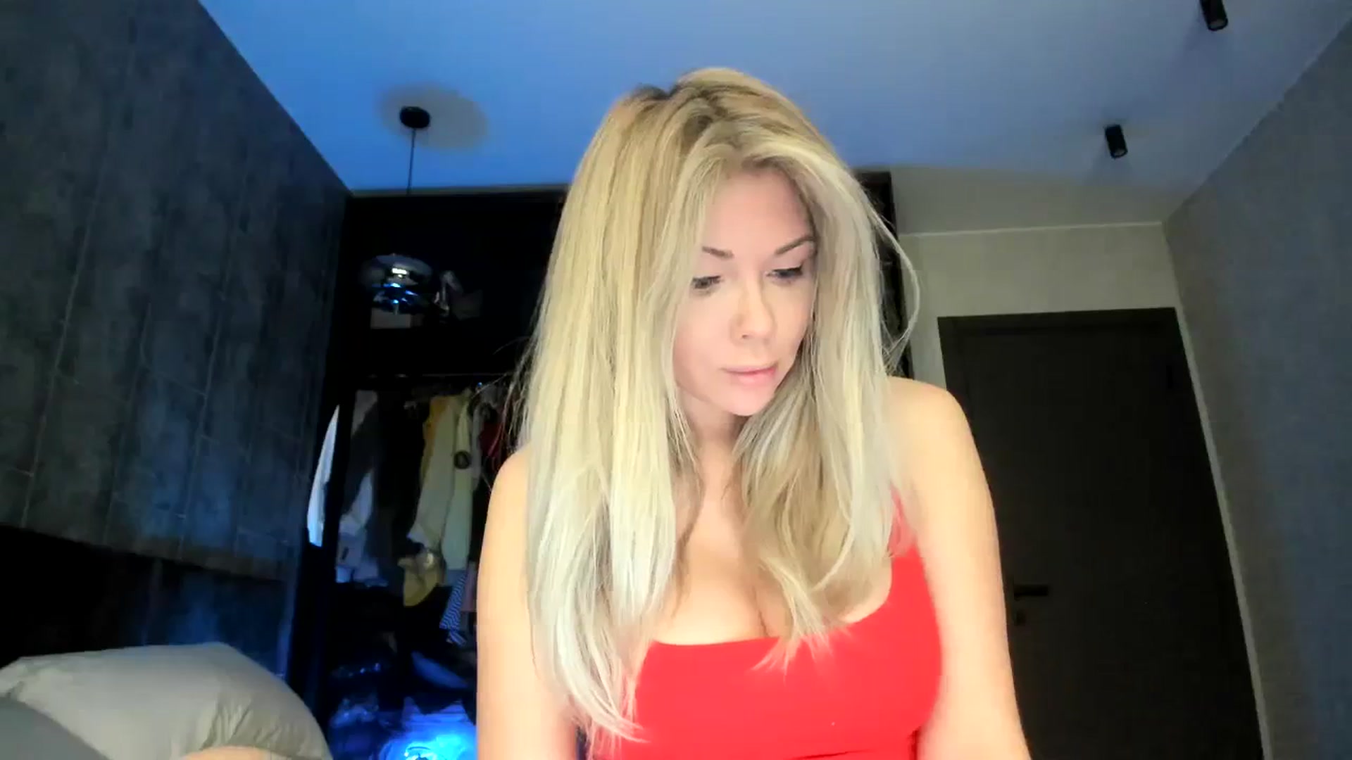 Gallery image thumbnail from Catch_me_'s myfreecams stream on, 10/07/2023, 06:54 image 5 of 20