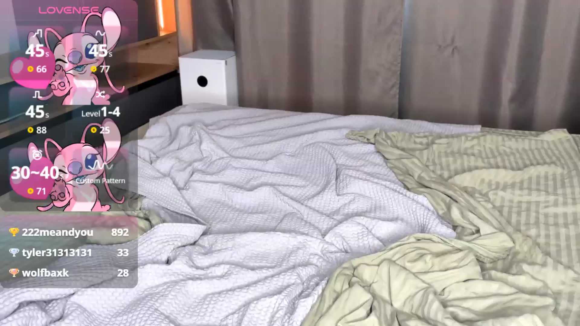 Gallery image thumbnail from Catchmee's myfreecams stream on, 07/26/2026, 10:01 image 17 of 20