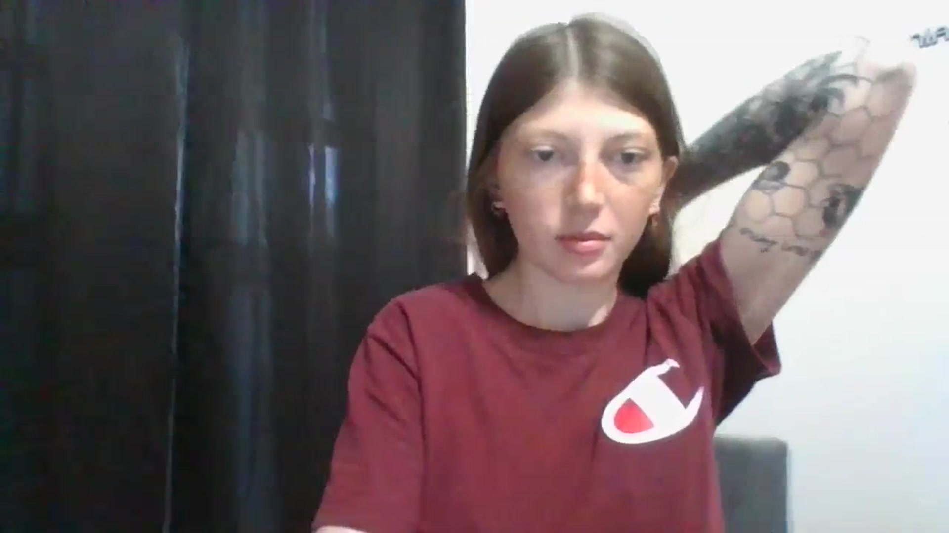 Gallery image thumbnail from Catchycoochie's myfreecams stream on, 09/24/2023, 13:26 image 12 of 20