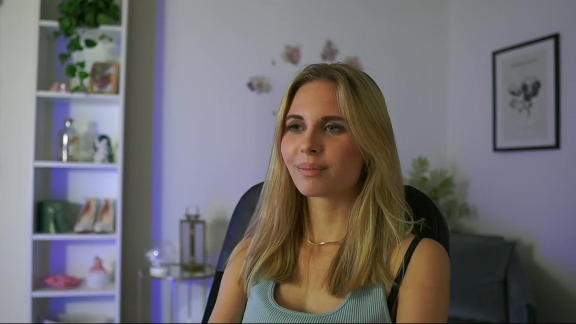 Gallery image thumbnail from Catecrago_'s myfreecams stream on, 02/06/2025, 18:56 image 15 of 20