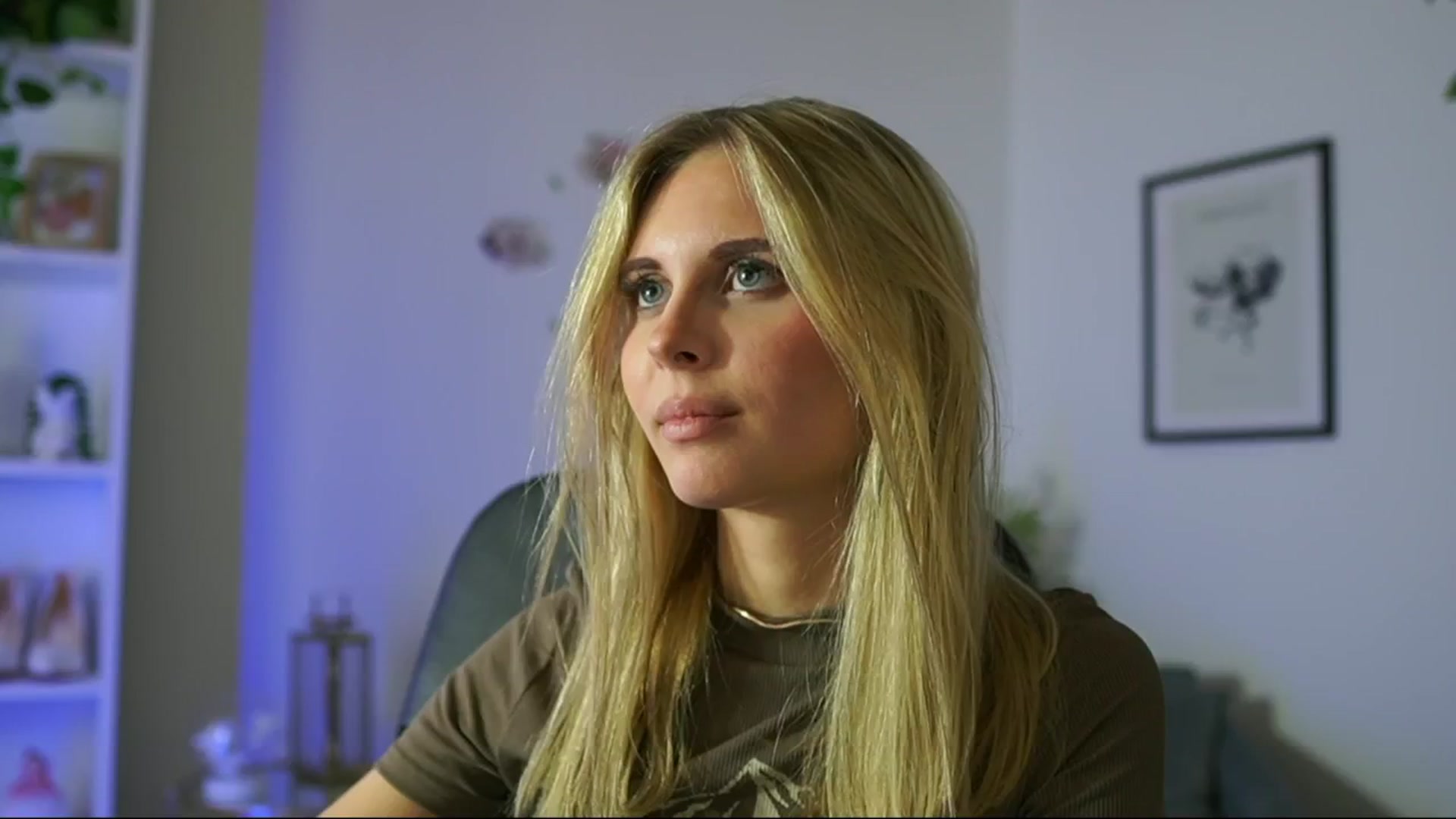 Gallery image thumbnail from Catecrago_'s myfreecams stream on, 02/13/2025, 16:22 image 1 of 20