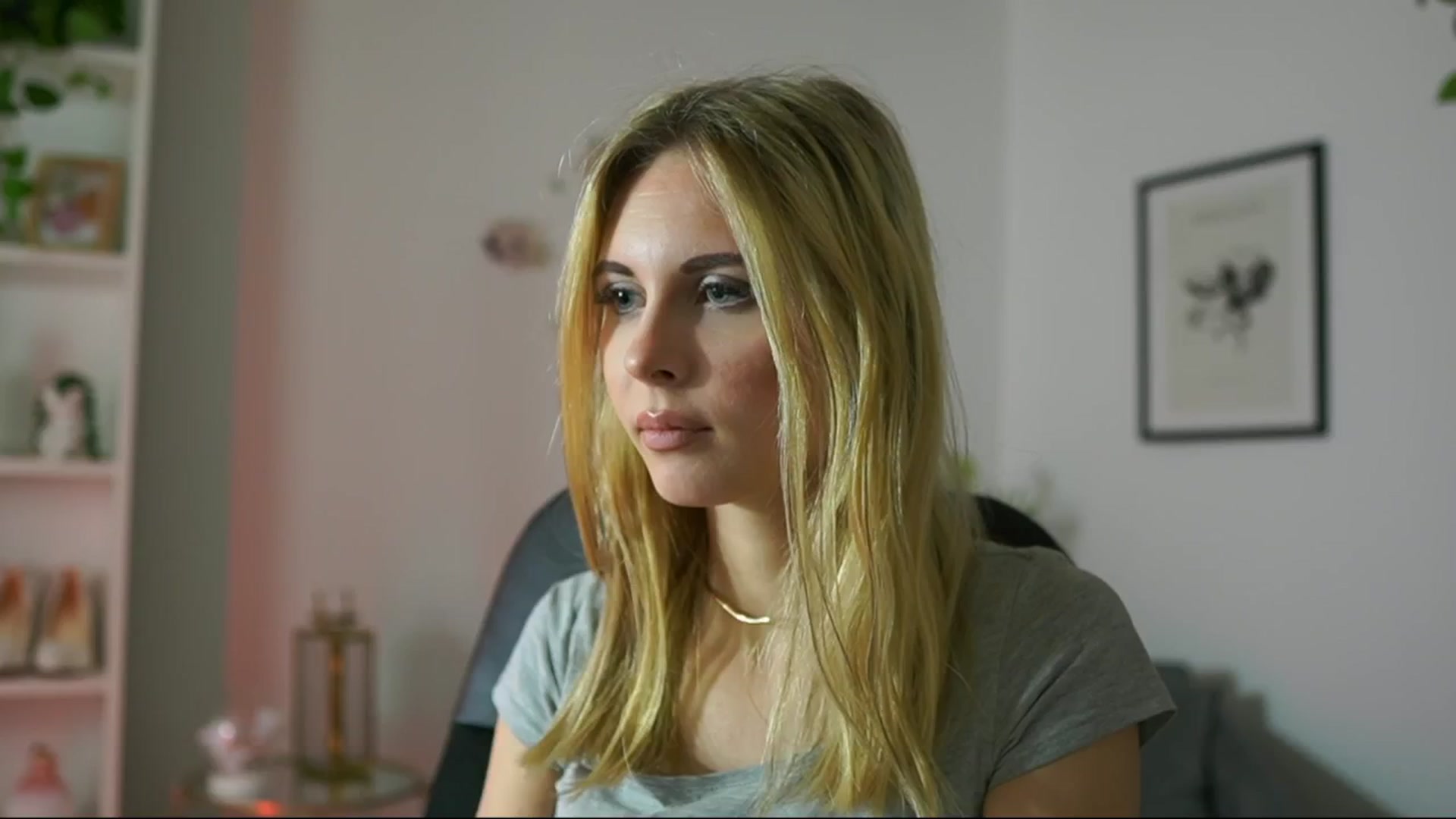 Gallery image thumbnail from Catecrago_'s myfreecams stream on, 02/14/2025, 09:53 image 4 of 20