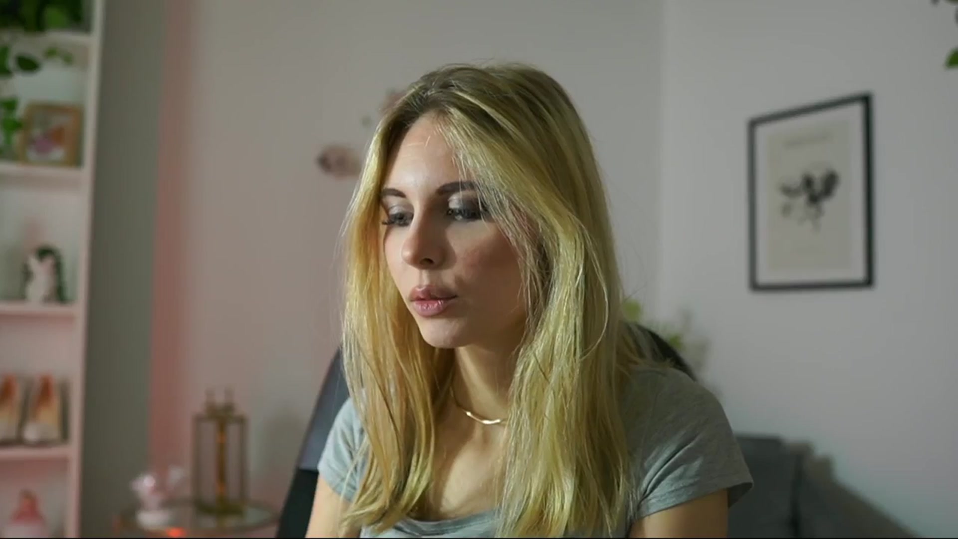Gallery image thumbnail from Catecrago_'s myfreecams stream on, 02/14/2025, 09:53 image 18 of 20
