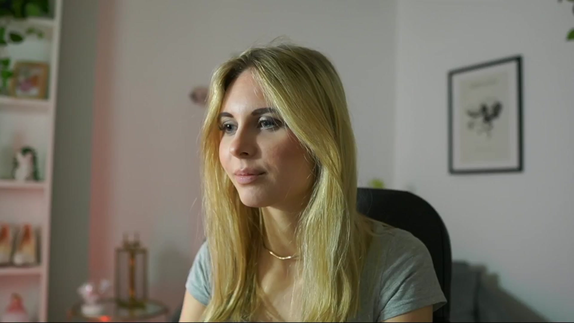 Gallery image thumbnail from Catecrago_'s myfreecams stream on, 02/14/2025, 11:44 image 8 of 20