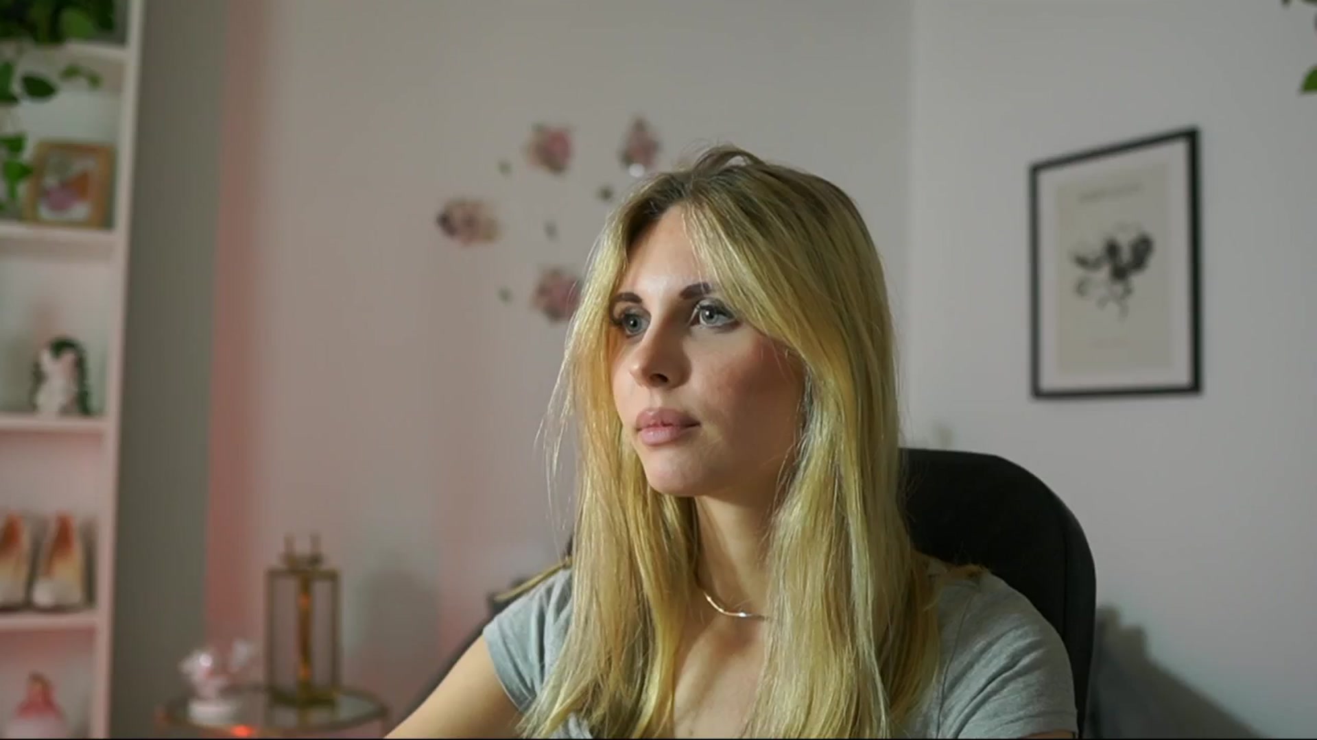 Gallery image thumbnail from Catecrago_'s myfreecams stream on, 02/14/2025, 13:36 image 20 of 20