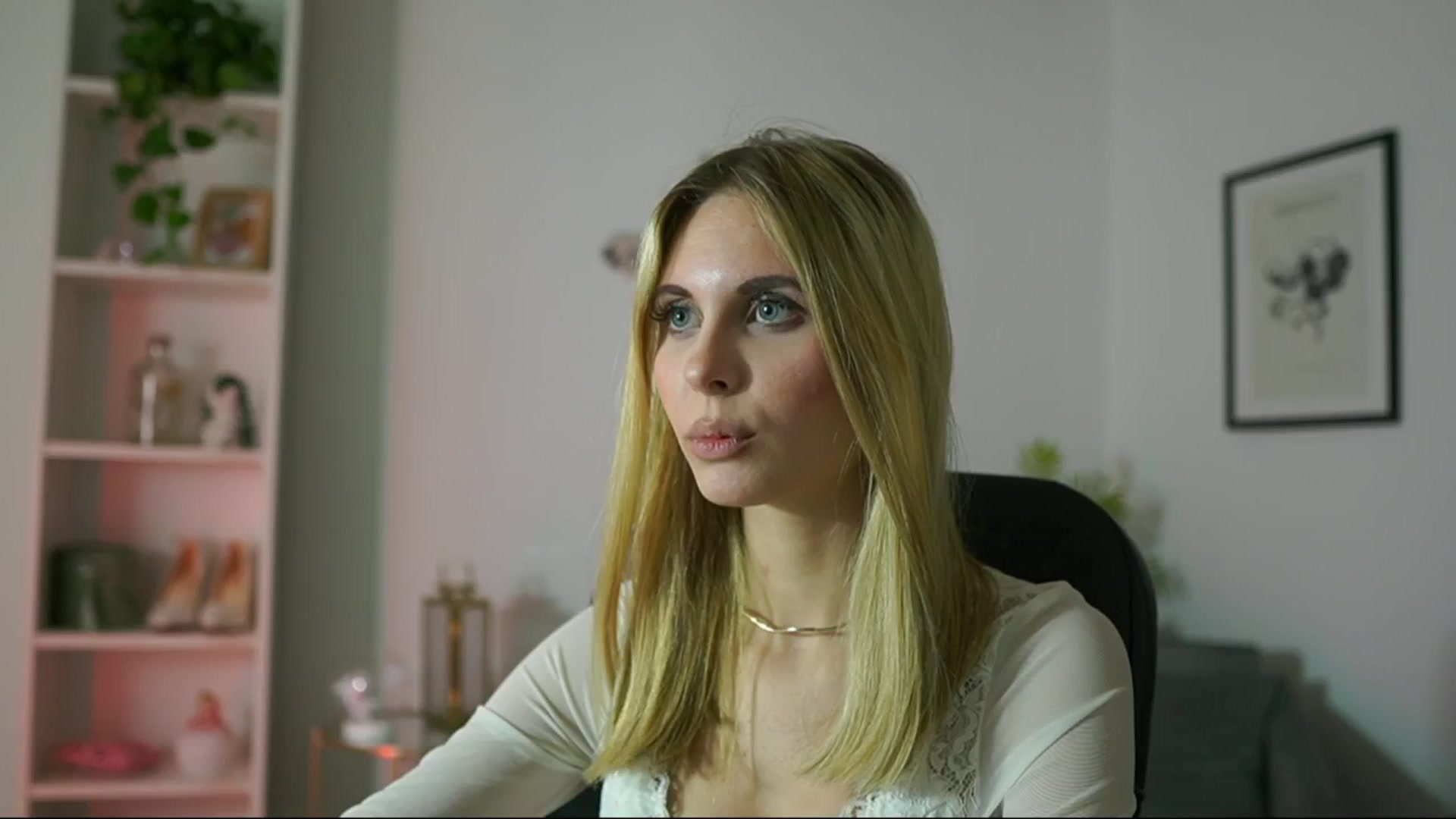 Gallery image thumbnail from Catecrago_'s myfreecams stream on, 02/17/2025, 12:33 image 2 of 20