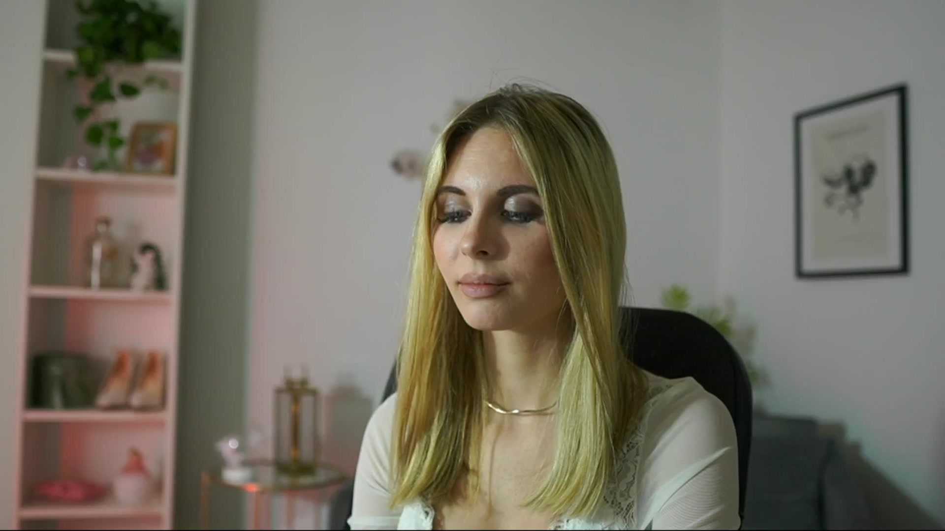 Gallery image thumbnail from Catecrago_'s myfreecams stream on, 02/17/2025, 12:33 image 6 of 20