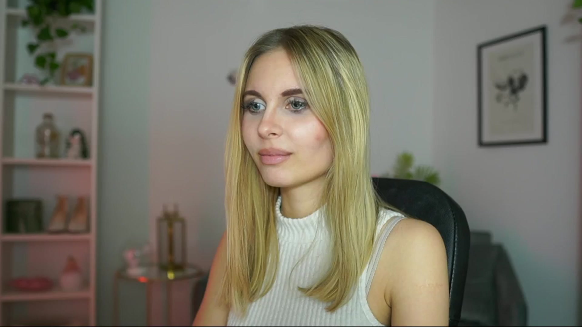 Gallery image thumbnail from Catecrago_'s myfreecams stream on, 02/18/2025, 17:19 image 20 of 20