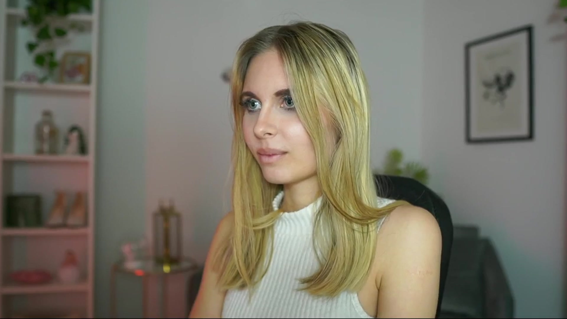 Gallery image thumbnail from Catecrago_'s myfreecams stream on, 02/18/2025, 18:50 image 10 of 20