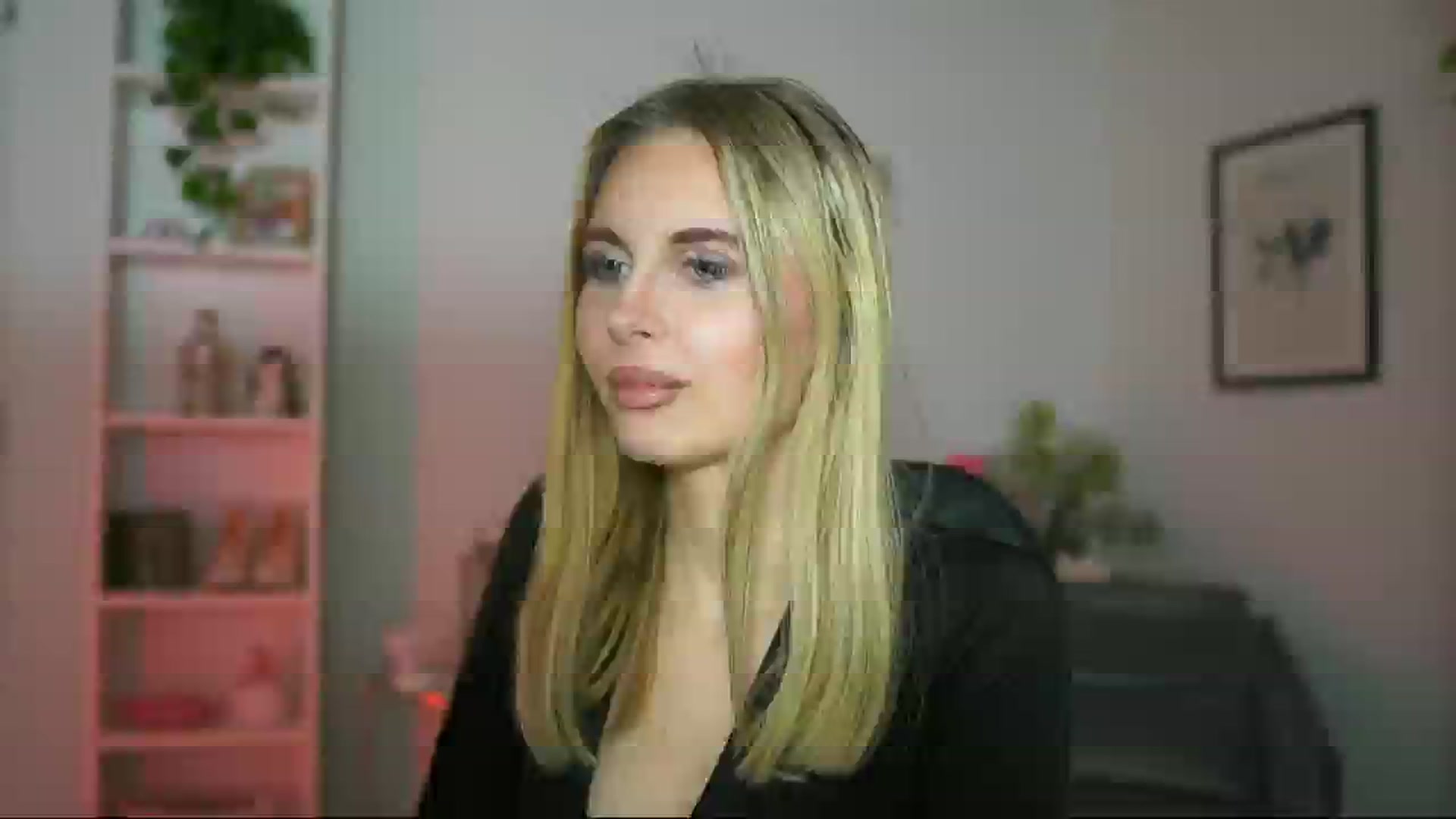 Gallery image thumbnail from Catecrago_'s myfreecams stream on, 02/20/2025, 18:23 image 3 of 20