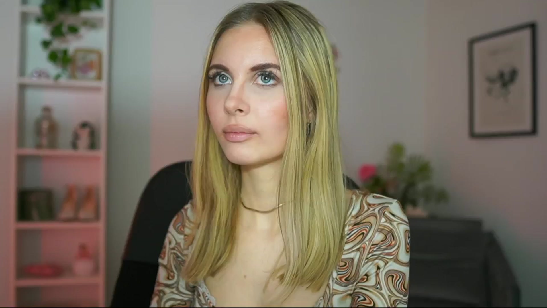 Gallery image thumbnail from Catecrago_'s myfreecams stream on, 02/21/2025, 10:28 image 17 of 20