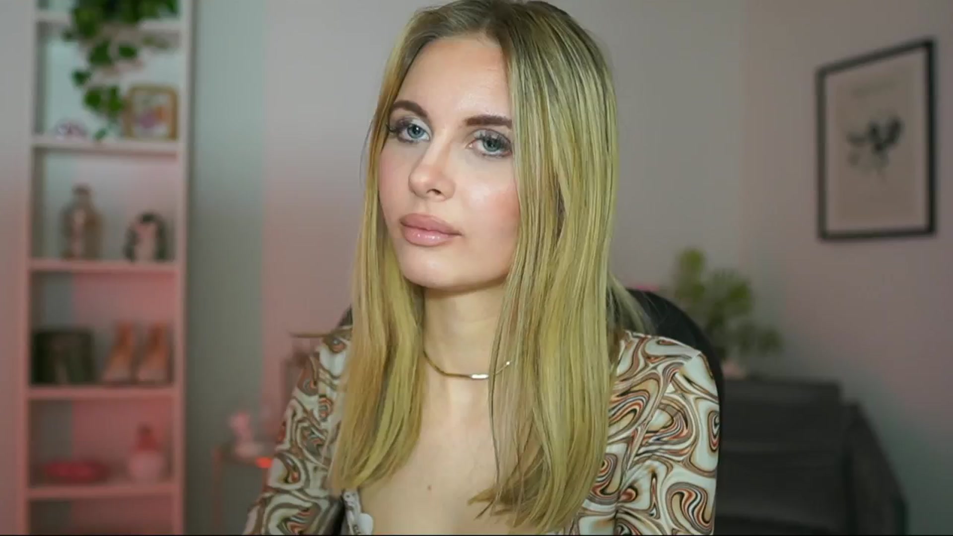 Gallery image thumbnail from Catecrago_'s myfreecams stream on, 02/21/2025, 12:16 image 16 of 20