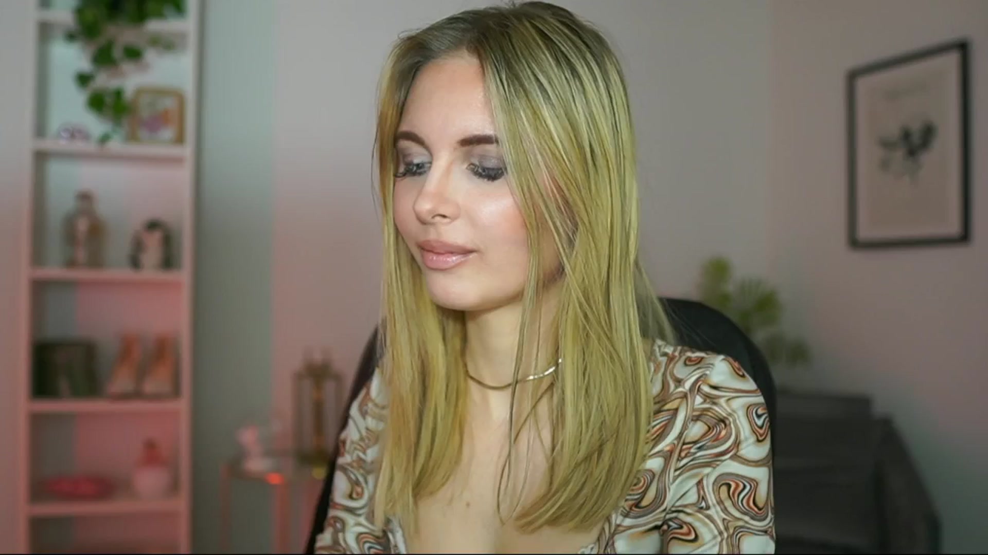 Gallery image thumbnail from Catecrago_'s myfreecams stream on, 02/21/2025, 12:16 image 13 of 20