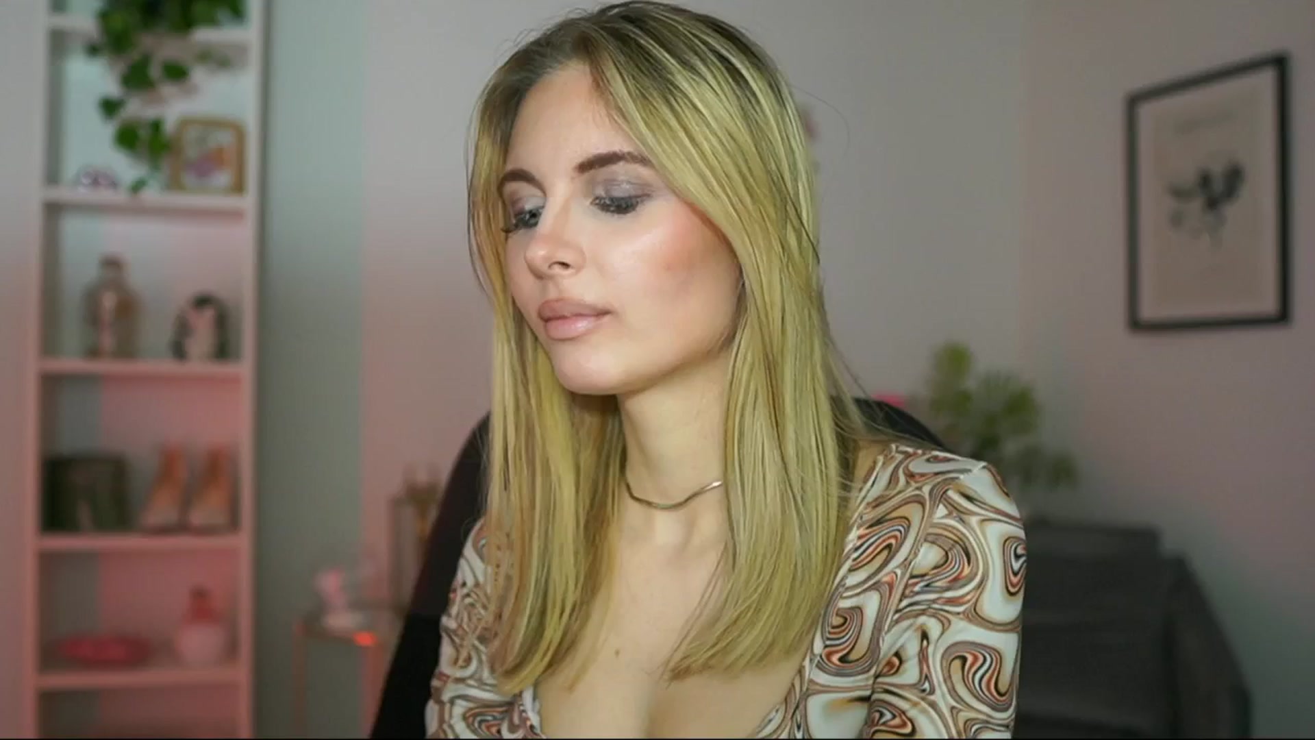 Gallery image thumbnail from Catecrago_'s myfreecams stream on, 02/21/2025, 13:47 image 17 of 20