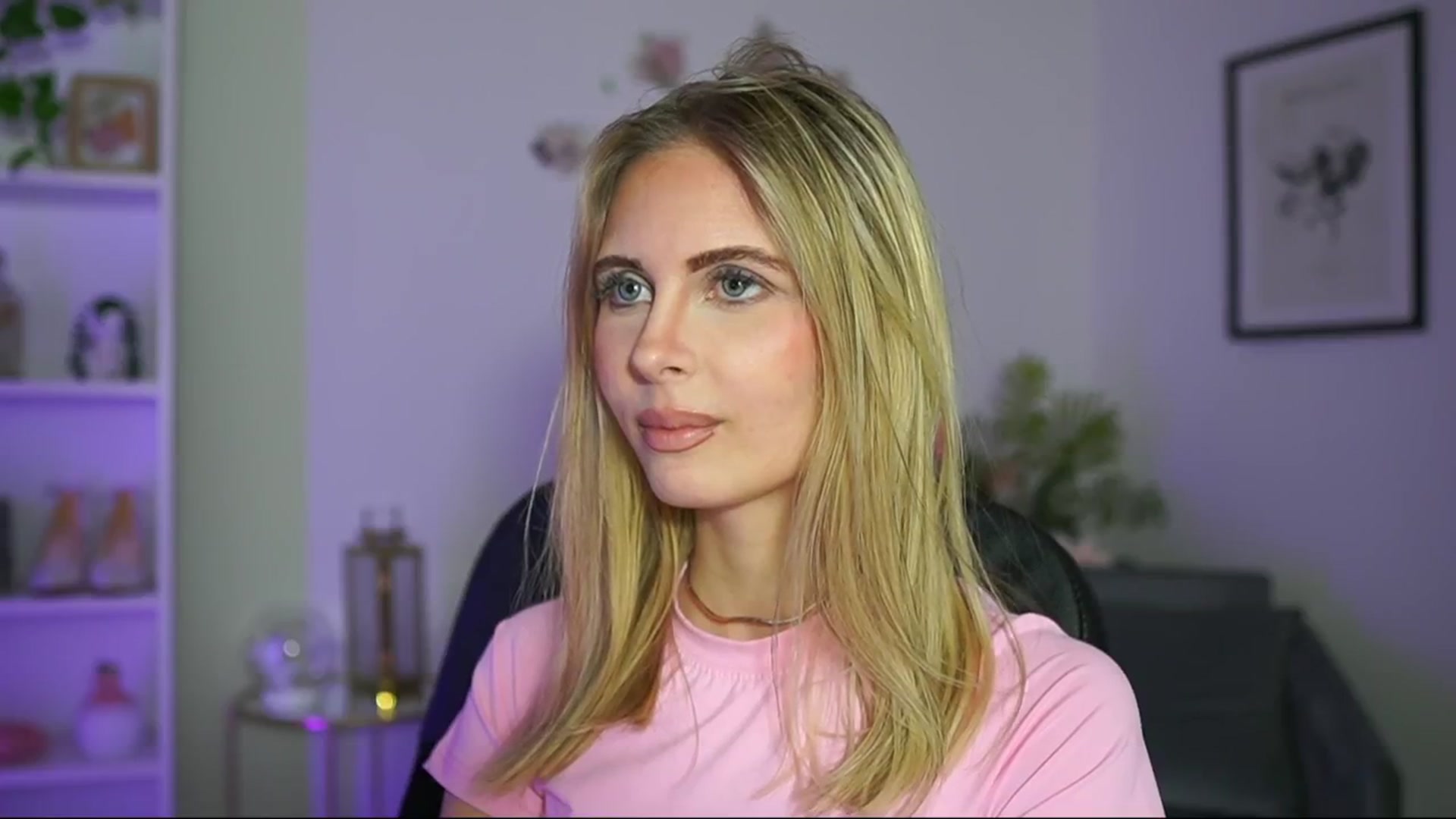 Gallery image thumbnail from Catecrago_'s myfreecams stream on, 02/24/2025, 14:53 image 5 of 20