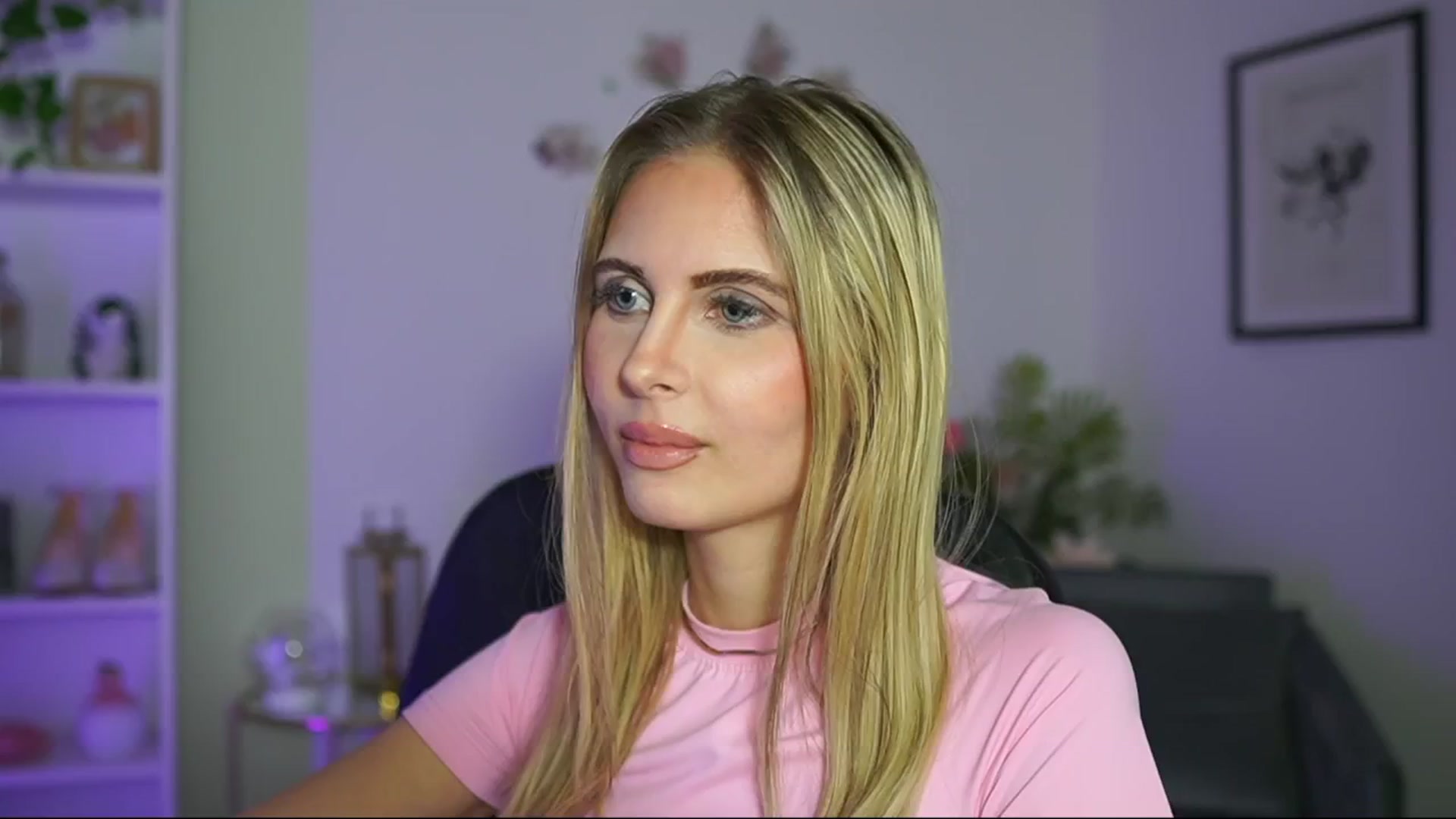 Gallery image thumbnail from Catecrago_'s myfreecams stream on, 02/24/2025, 18:50 image 10 of 20