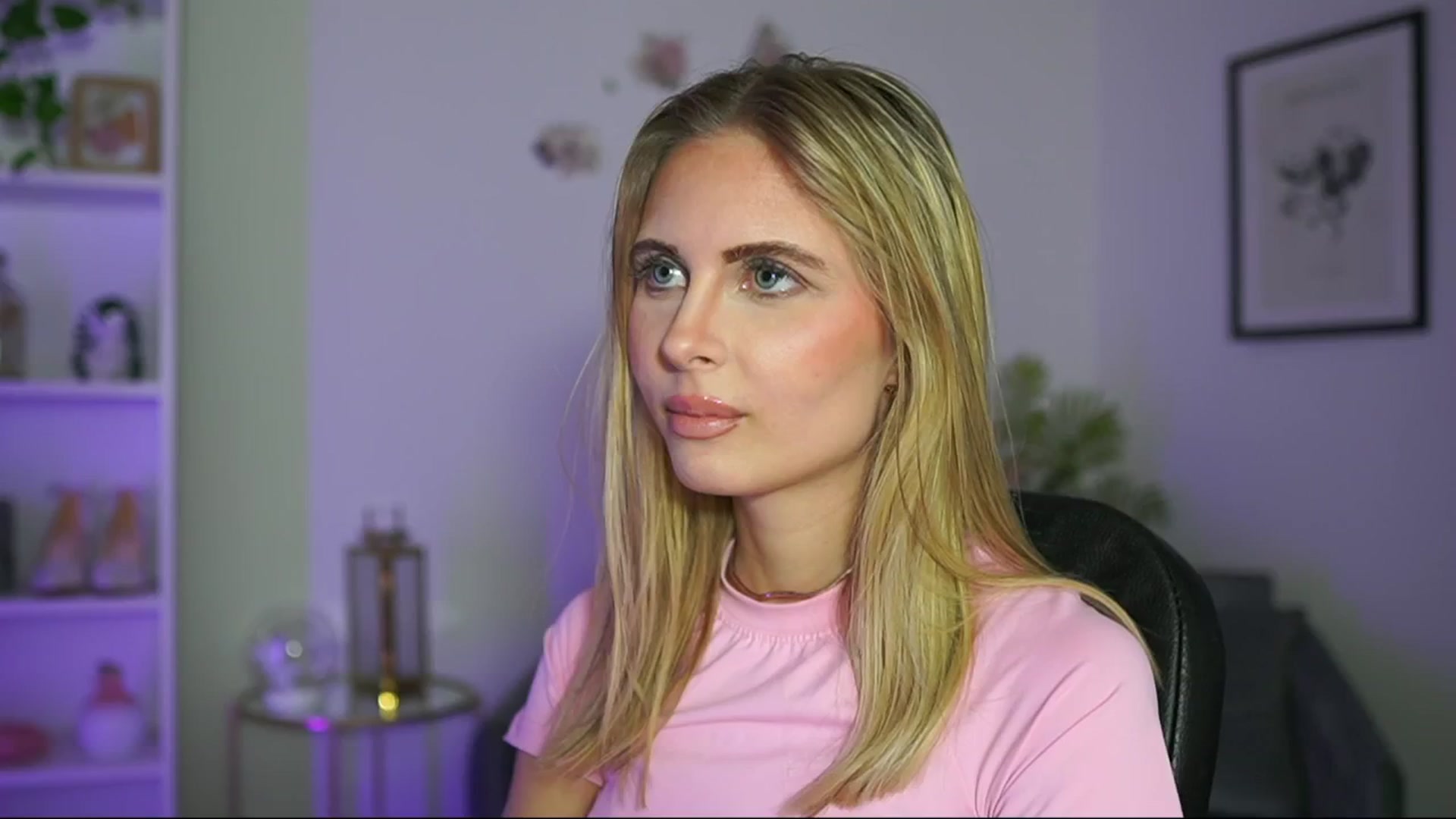 Gallery image thumbnail from Catecrago_'s myfreecams stream on, 02/24/2025, 18:50 image 16 of 20