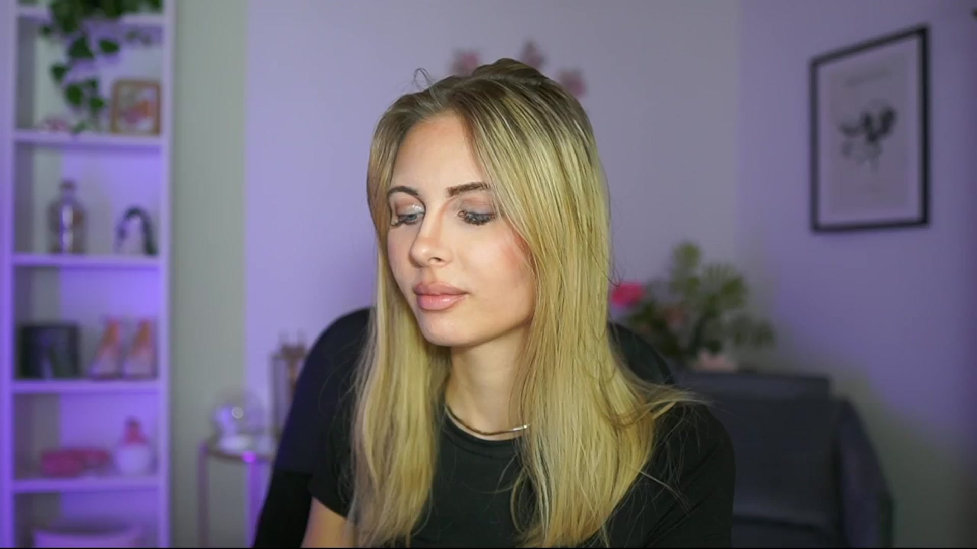 Gallery image thumbnail from Catecrago_'s myfreecams stream on, 02/25/2025, 15:09 image 16 of 20