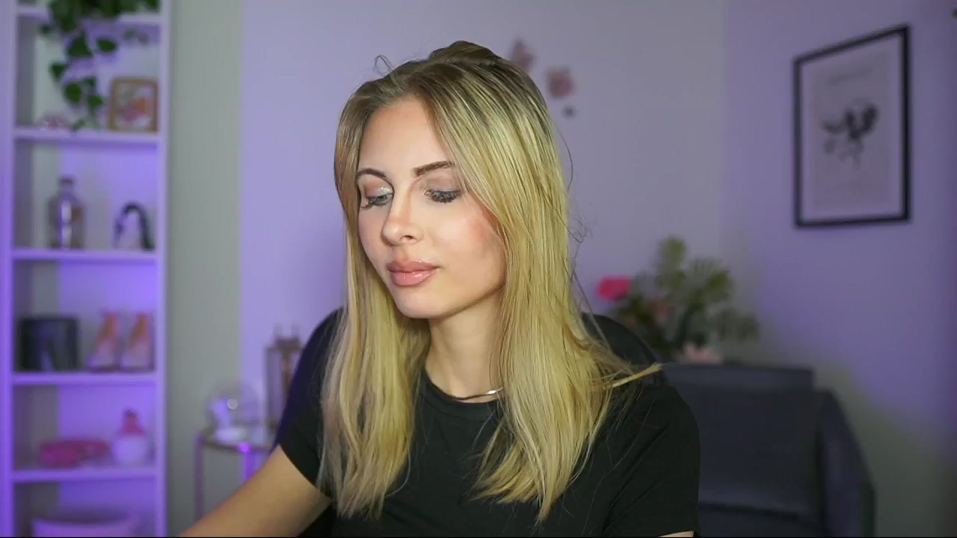 Gallery image thumbnail from Catecrago_'s myfreecams stream on, 02/25/2025, 15:09 image 7 of 20