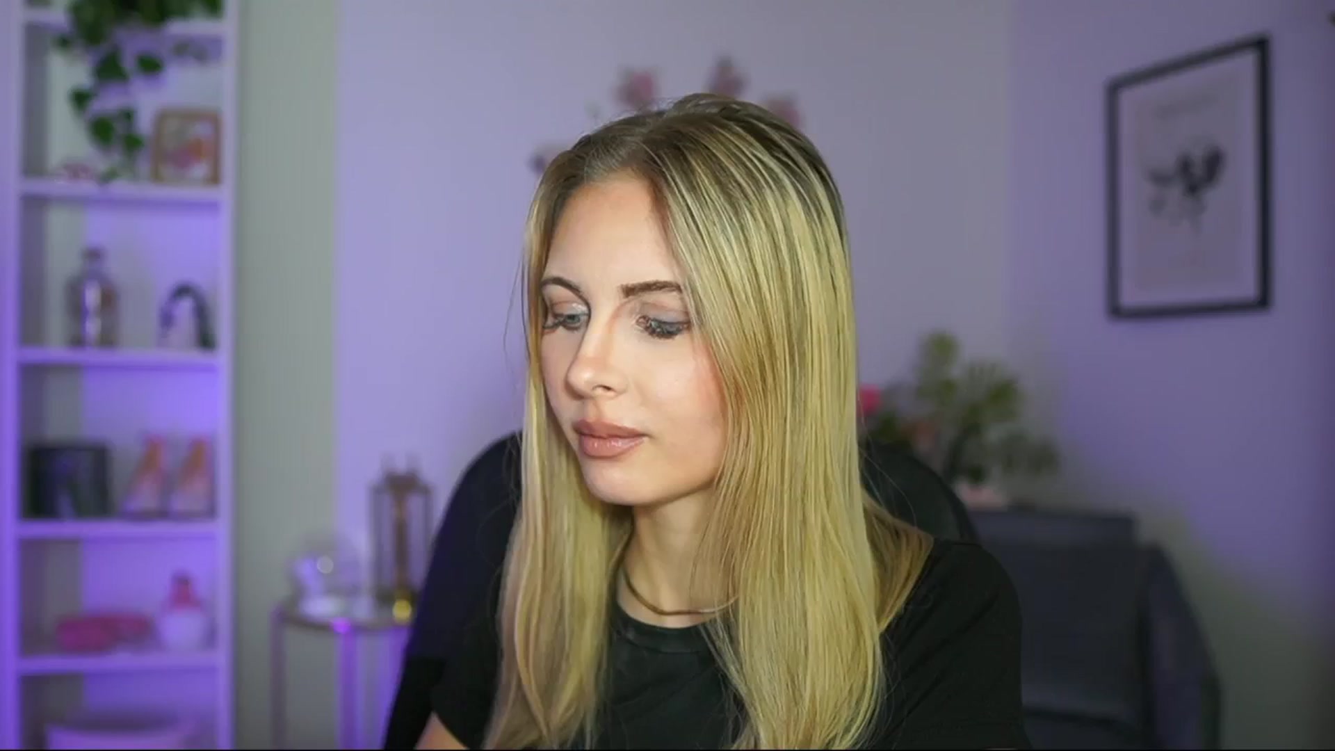 Gallery image thumbnail from Catecrago_'s myfreecams stream on, 02/25/2025, 17:57 image 8 of 20